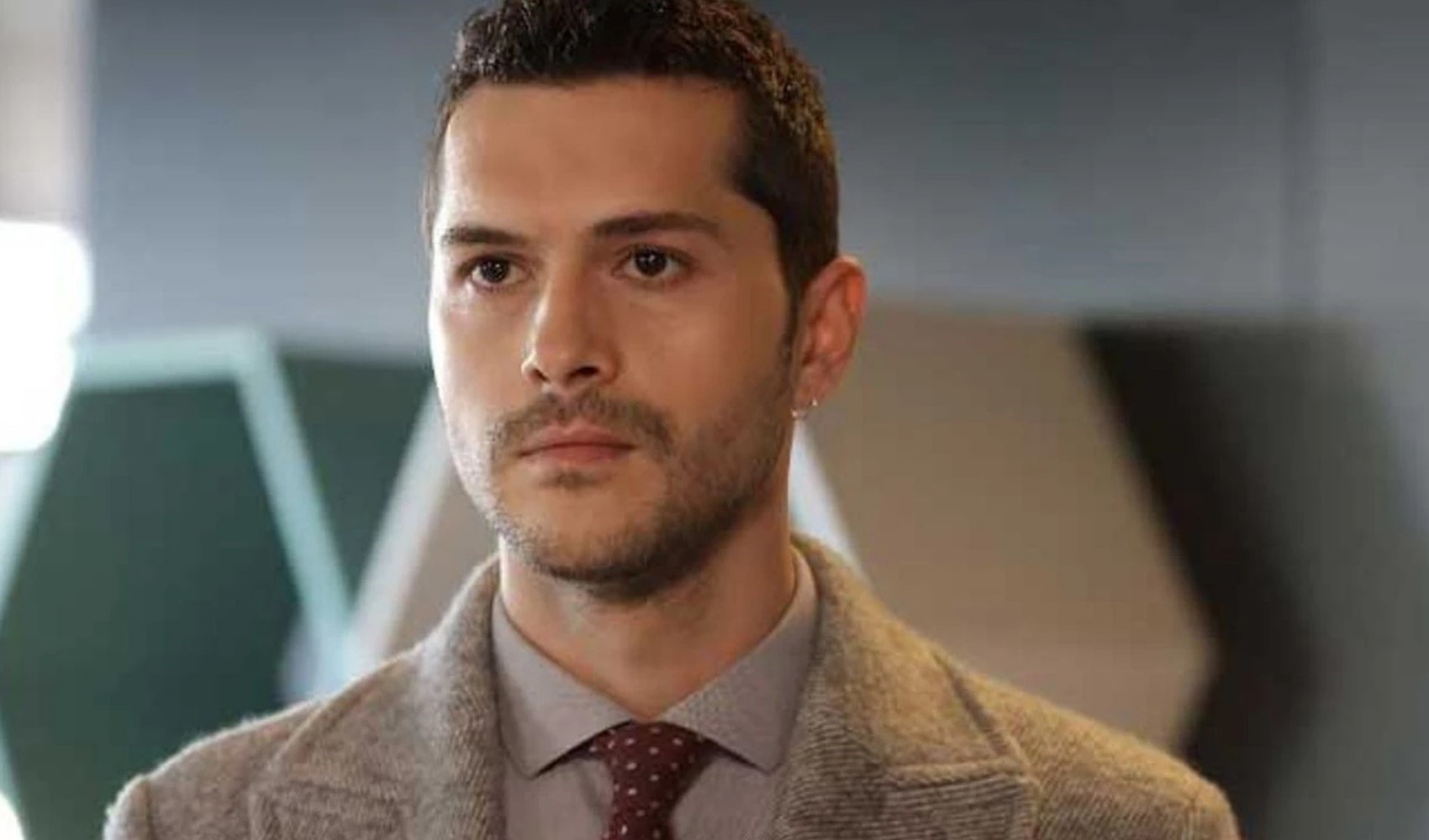 Alperen Duymaz ile anlaşıldığı iddia edilmişti: Yeni başrol için arayışlar devam ediyor