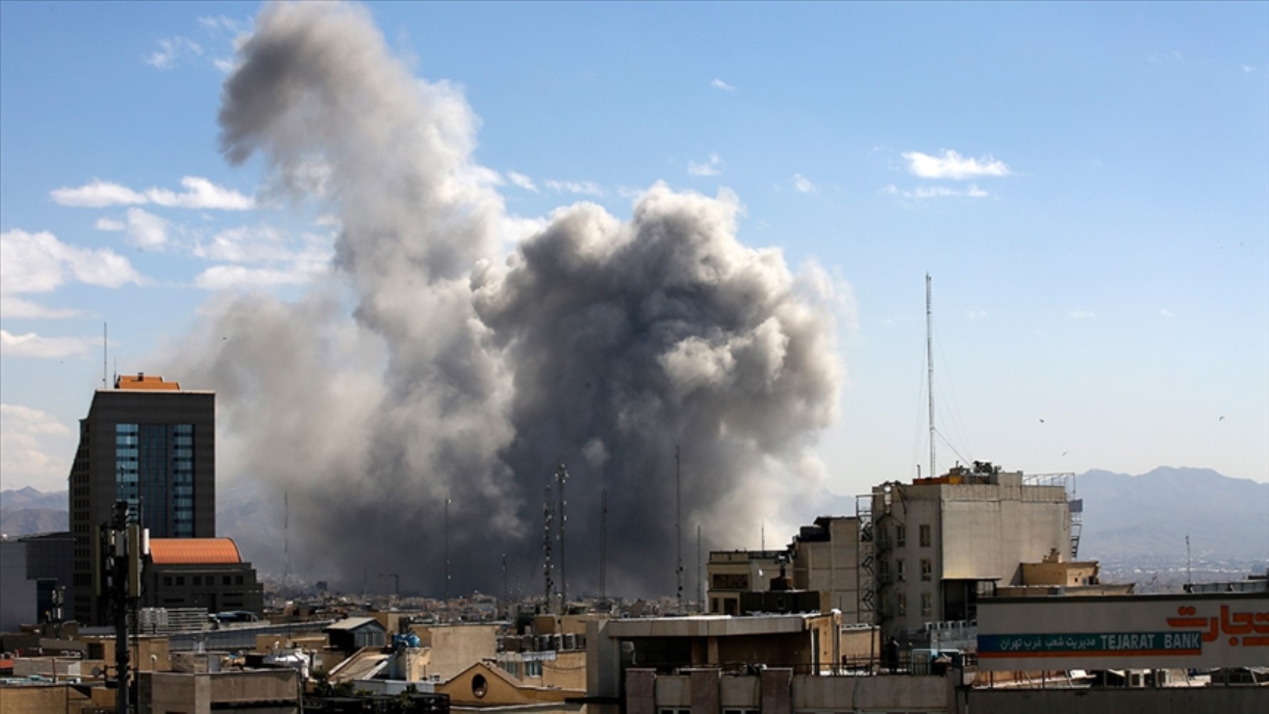 ABD'li Bakan duyurdu: İran'a tarihin en büyük saldırısı geliyor!