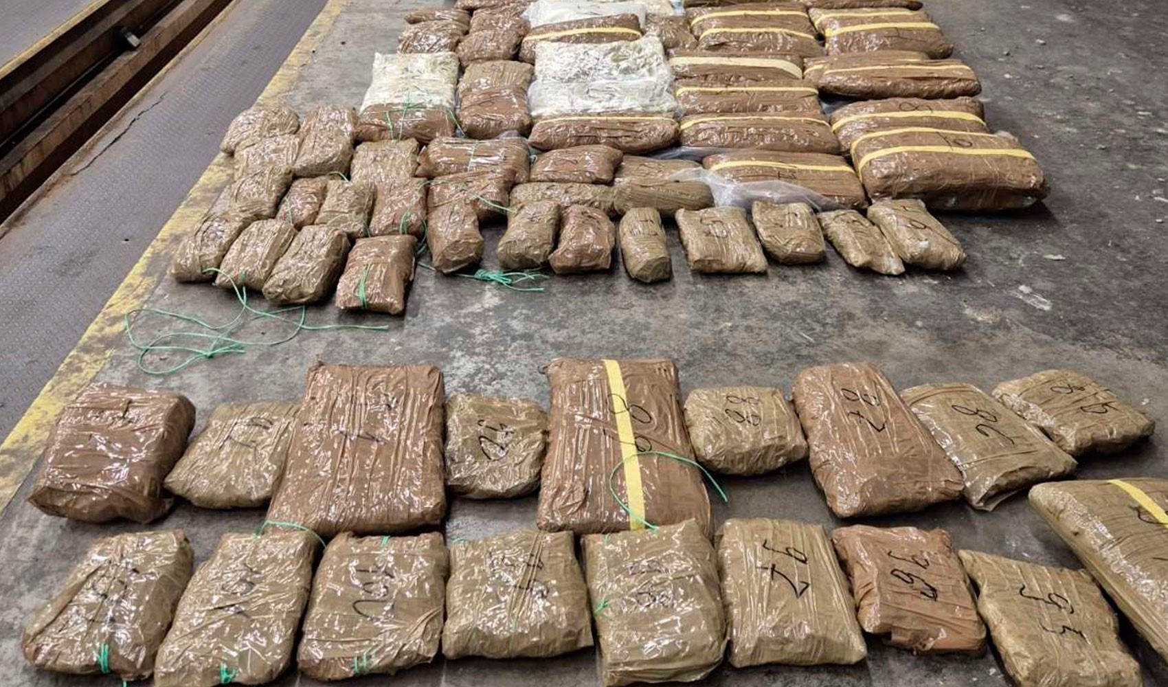 Türkiye’ye sokulmak istenen 45 kilo esrar sınırda yakalandı