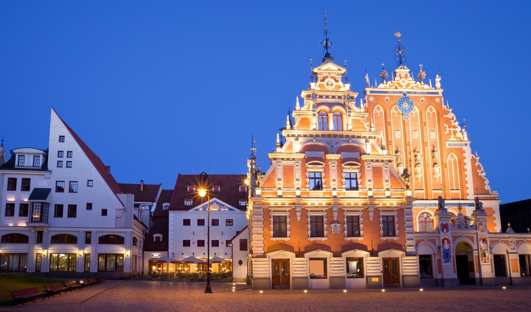 Letonya'daki Kadın Nüfus Dengesi Gerçeklerle Örtüşmüyor