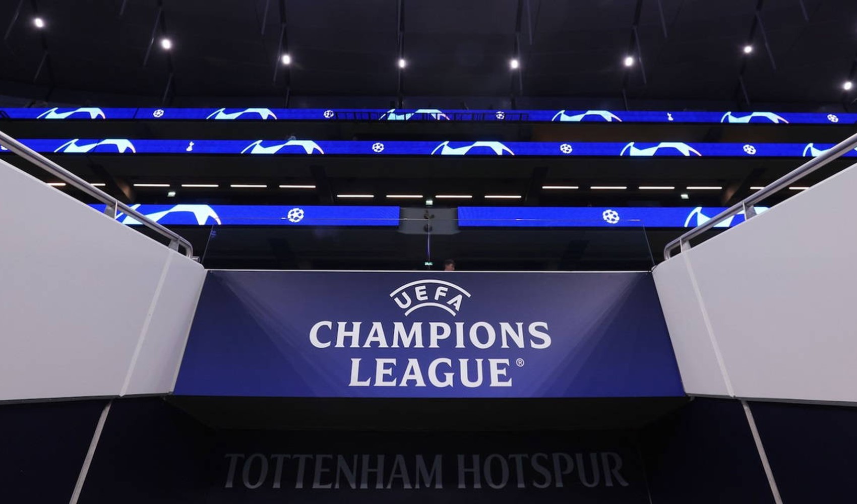 Al via gli ottavi di finale di Champions League: il Galatasaray ospita il Liverpool