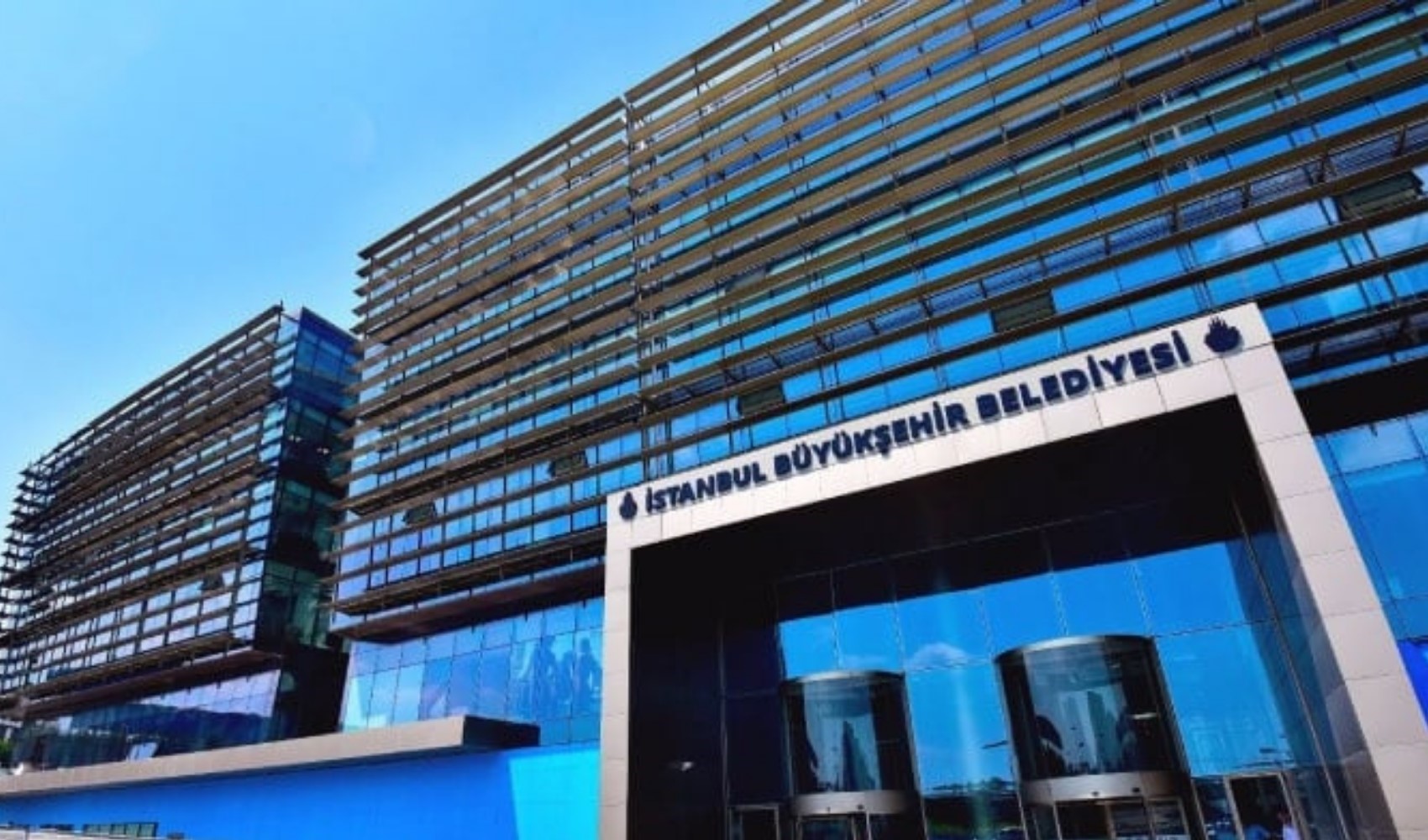 Murat İlbak, müvekkilimin konuşmaması için ailesine 100 milyon euro teklif etti