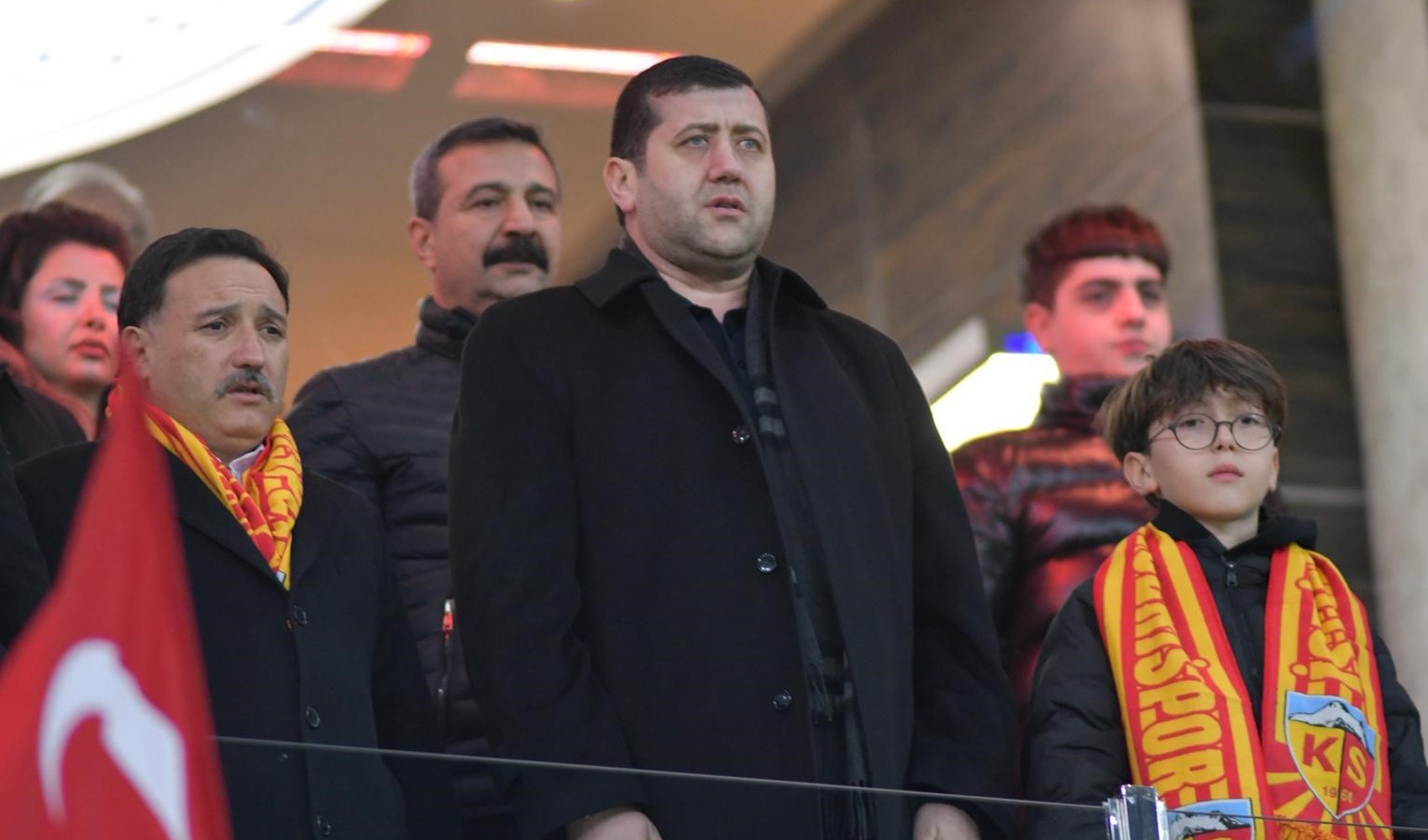 MHP Milletvekili Baki Ersoy'dan hakemlere: Şerefleri varsa bu işi bırakırlar