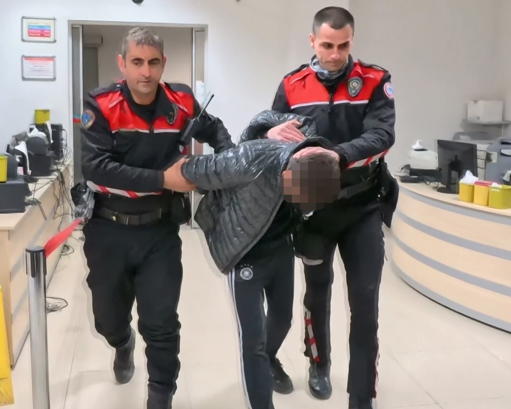 Çocuk sürücü ile polisin kovalamacasında 381 bin lira ceza kesildi: Dur ihtarına uymadı