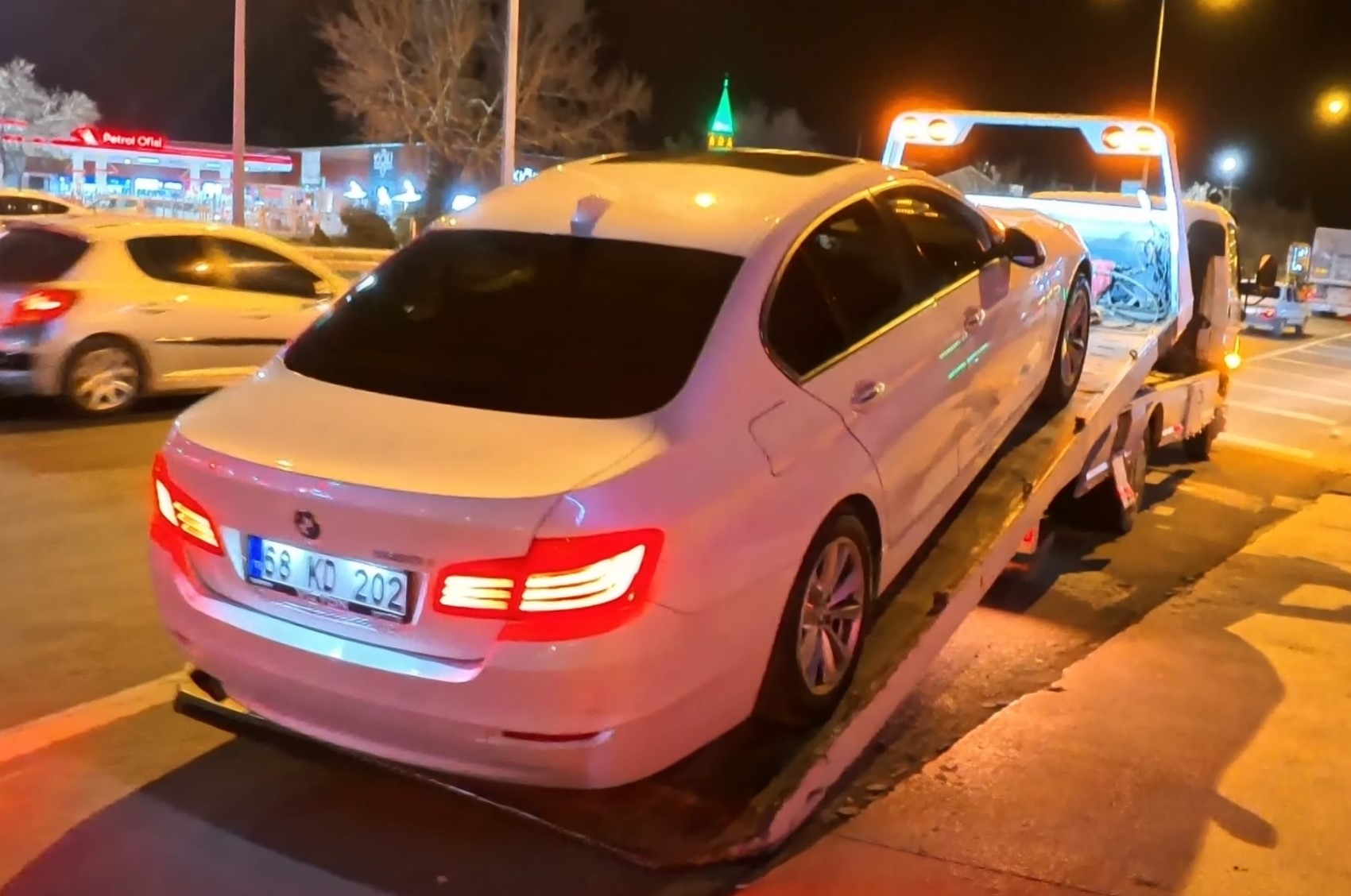 Çocuk sürücü ile polisin kovalamacasında 381 bin lira ceza kesildi: Dur ihtarına uymadı