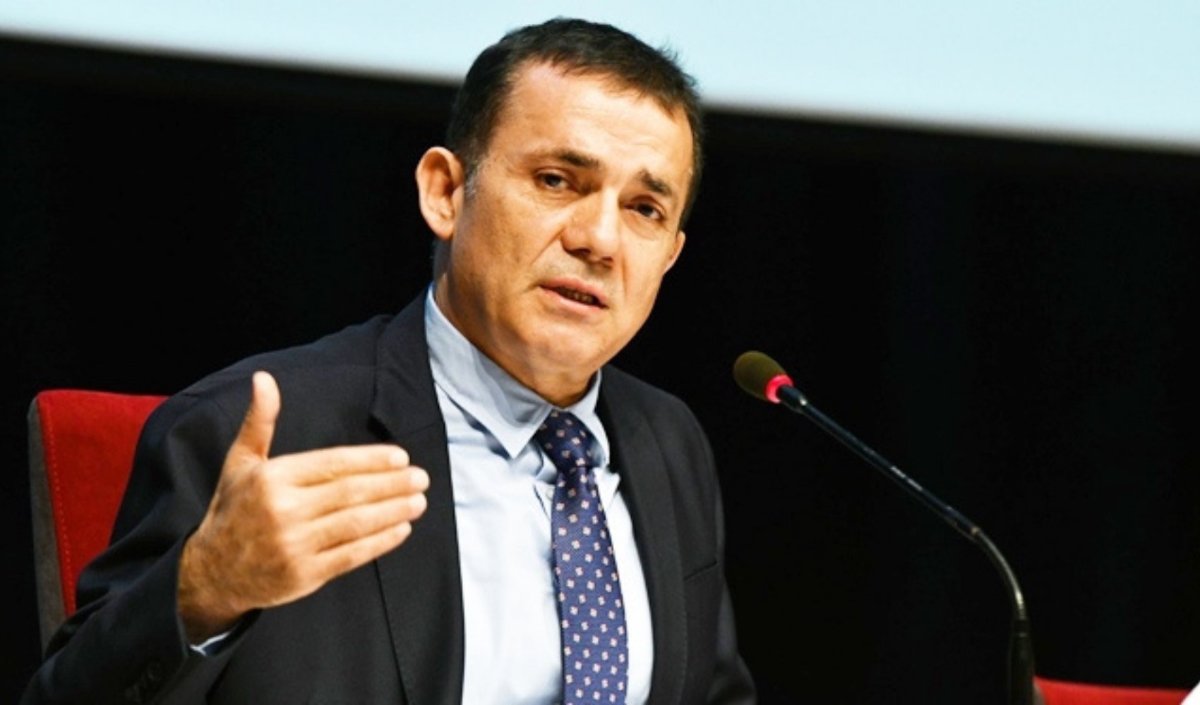 Son Dakika... CHP'li Belediyelere operasyonlar kaldığı yerden devam ediyor: Telefonlarına ulaşılamıyor!