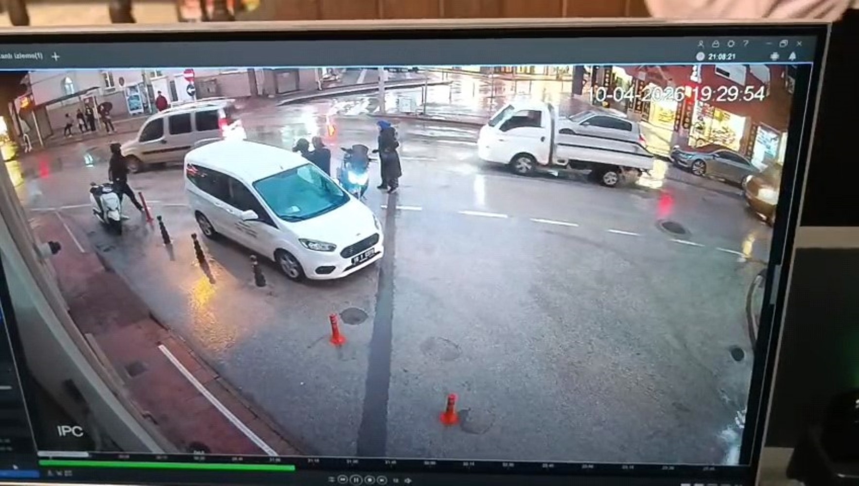 İnegöl’de trafikte bıçaklı gerginlik: Sürücüye 180 bin TL ceza