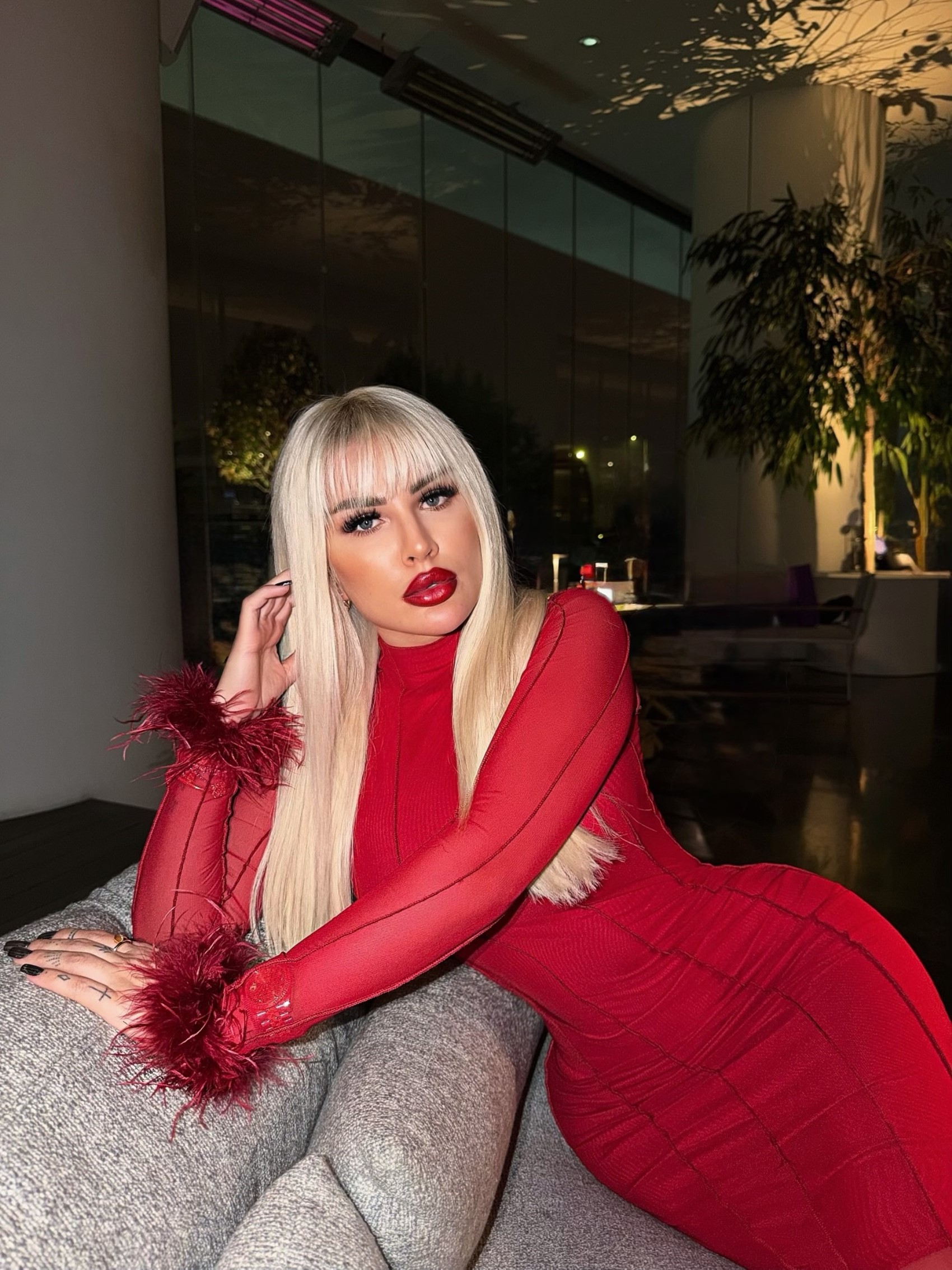 İstanbul'da eğlence mekanlarına uyuşturucu ve fuhuş operasyonu! Çok sayıda ünlü gözaltında