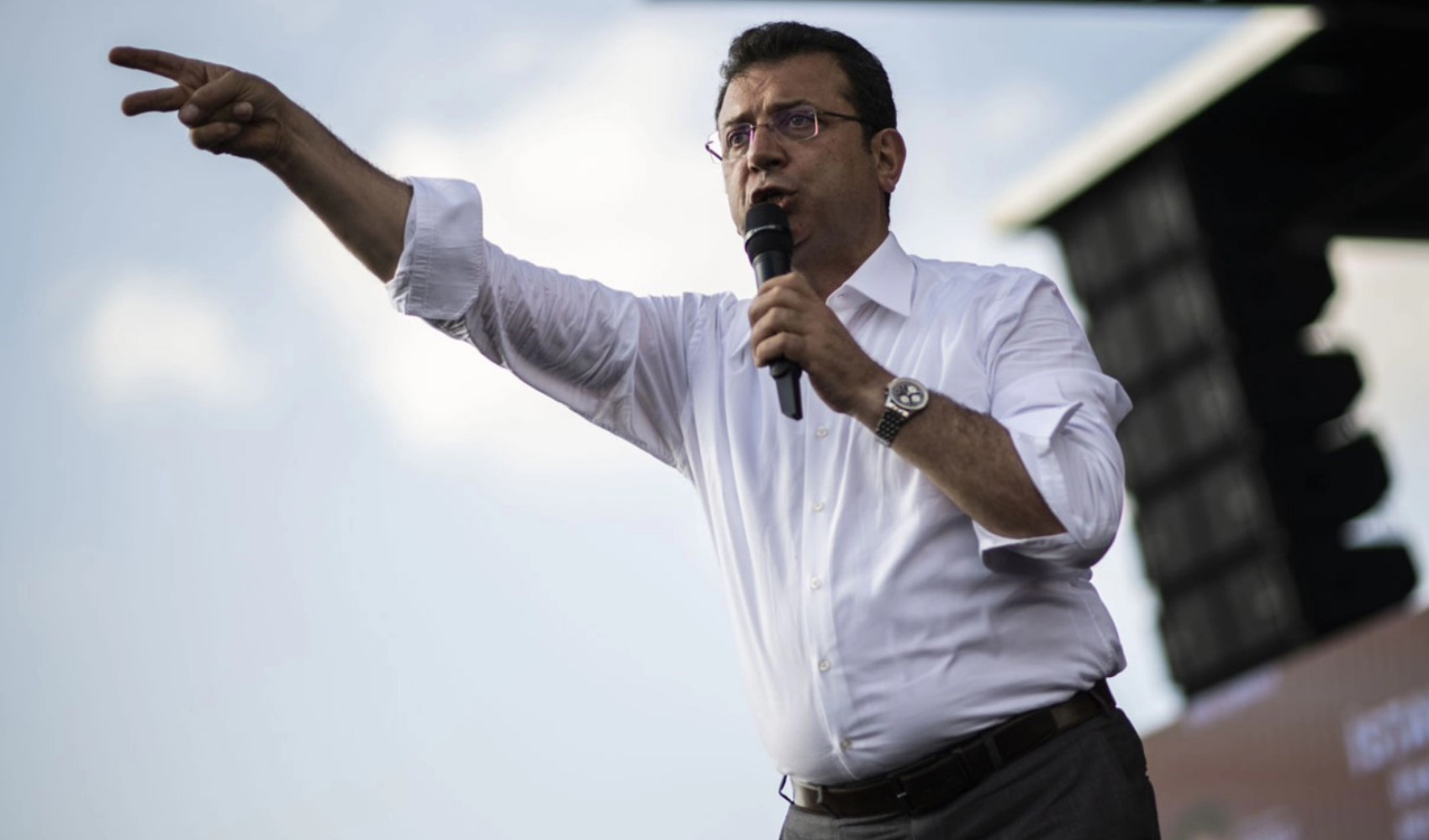 Ekrem İmamoğlu'ndan Macaristan seçimlerine dikkat çeken yorum