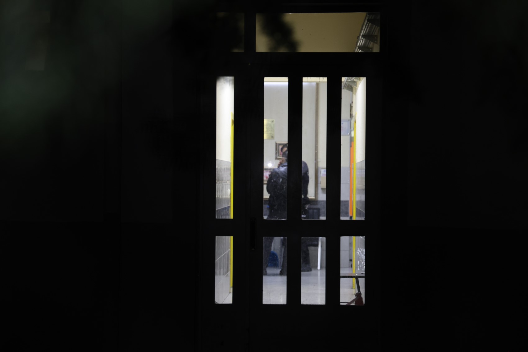 Kahramanmaraş'ta saldırının gerçekleştiği okulda temizlik çalışması: 9 kişi öldü