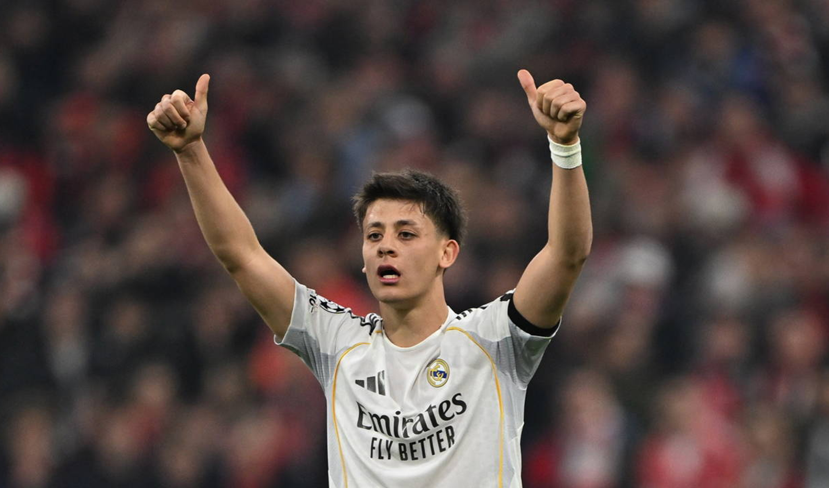 Futbol efsanesi Arda Güler'i öve öve bitiremedi