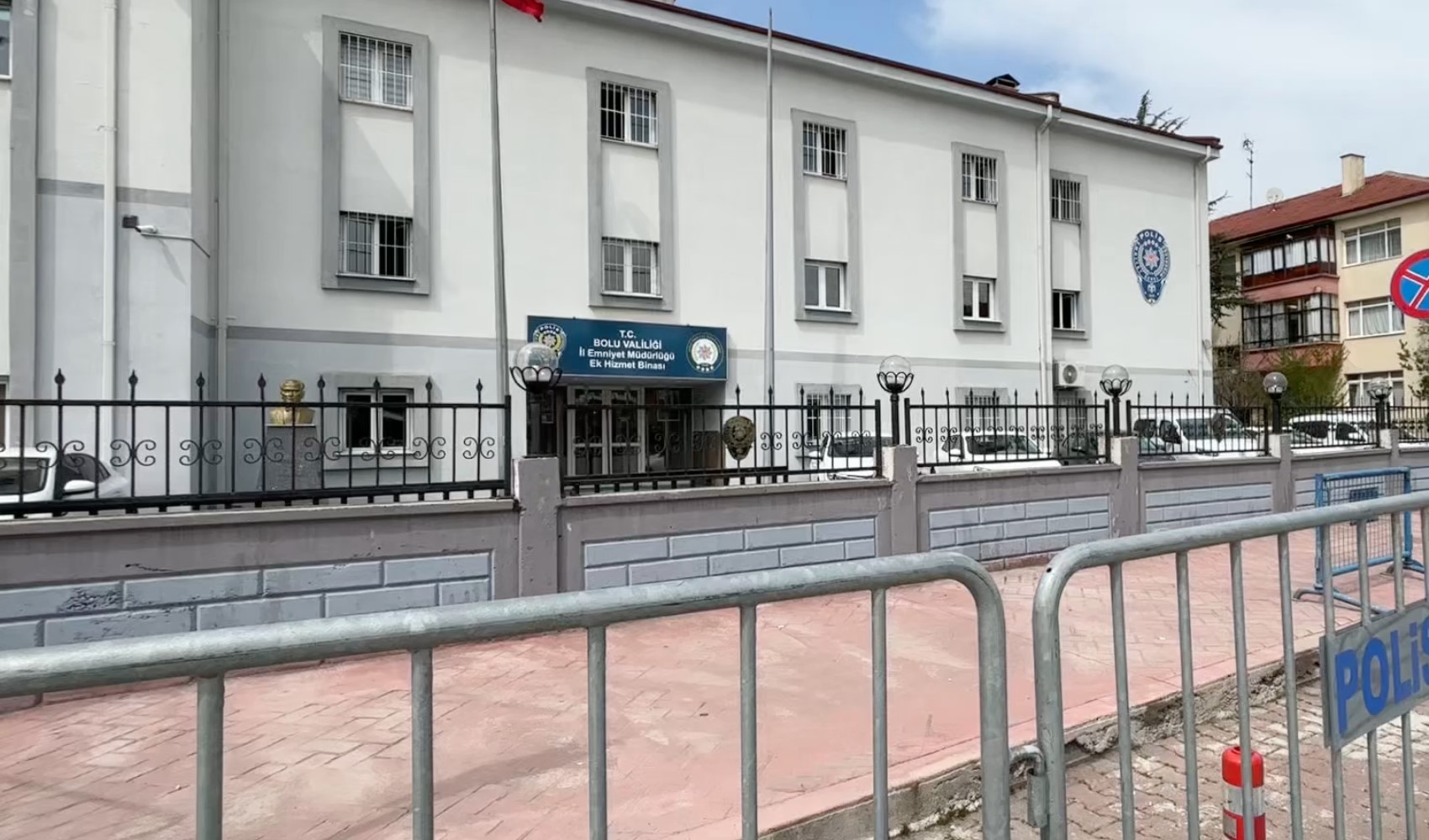 Bolu'da 7. sınıf öğrencisinden okul müdürü ve arkadaşlarına tehdit! 'Ben de boş insan değilim, PUBG oynadım'