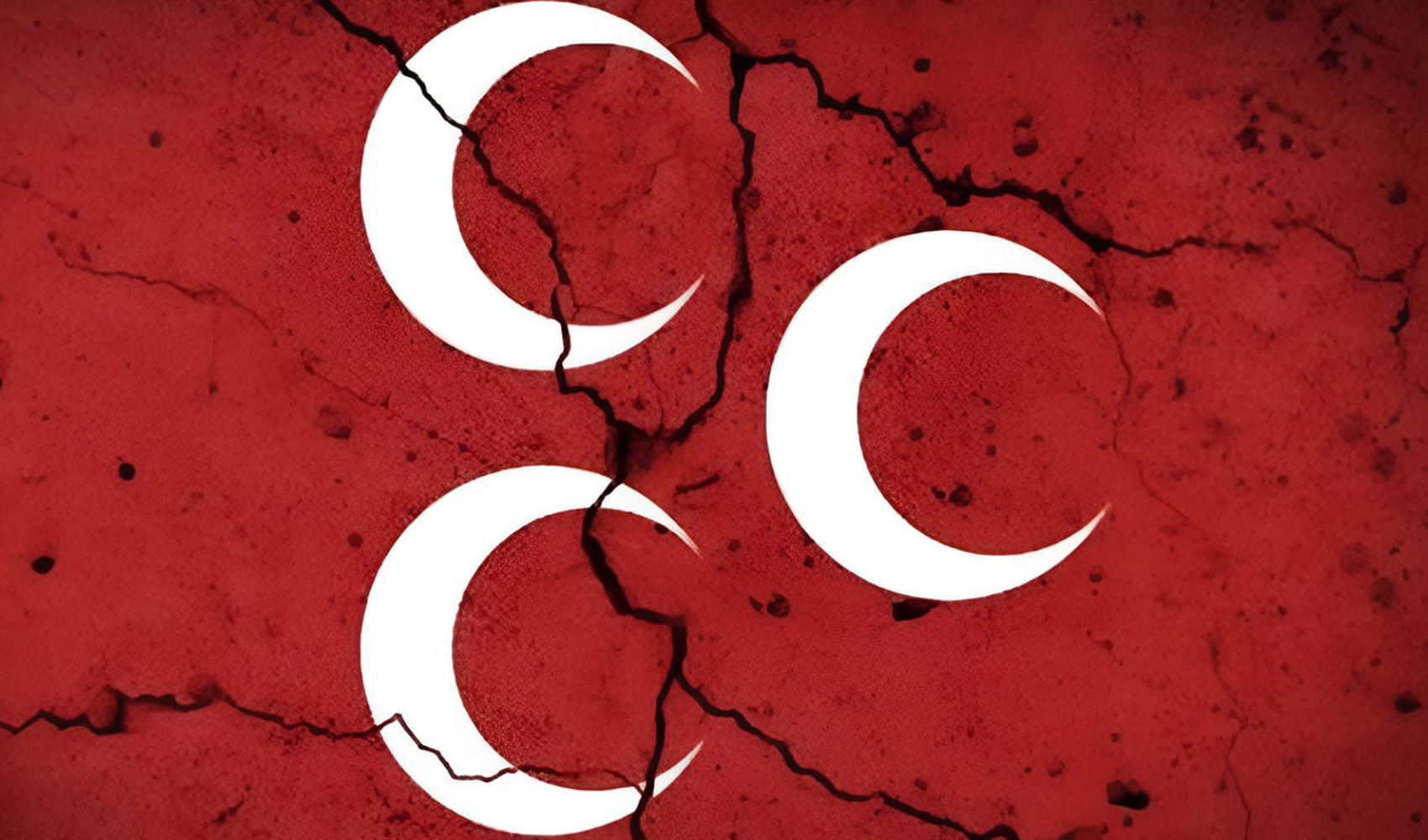 MHP'de teşkilat fesihlerinin ardı arkası kesilmiyor!