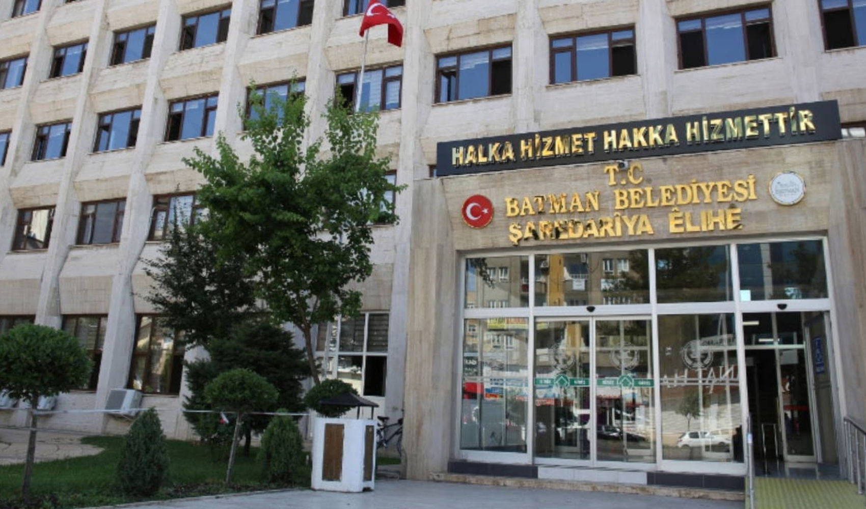 Batman Belediyesi'nde sendikalı çalışanlara görev değişikliği tepkisi