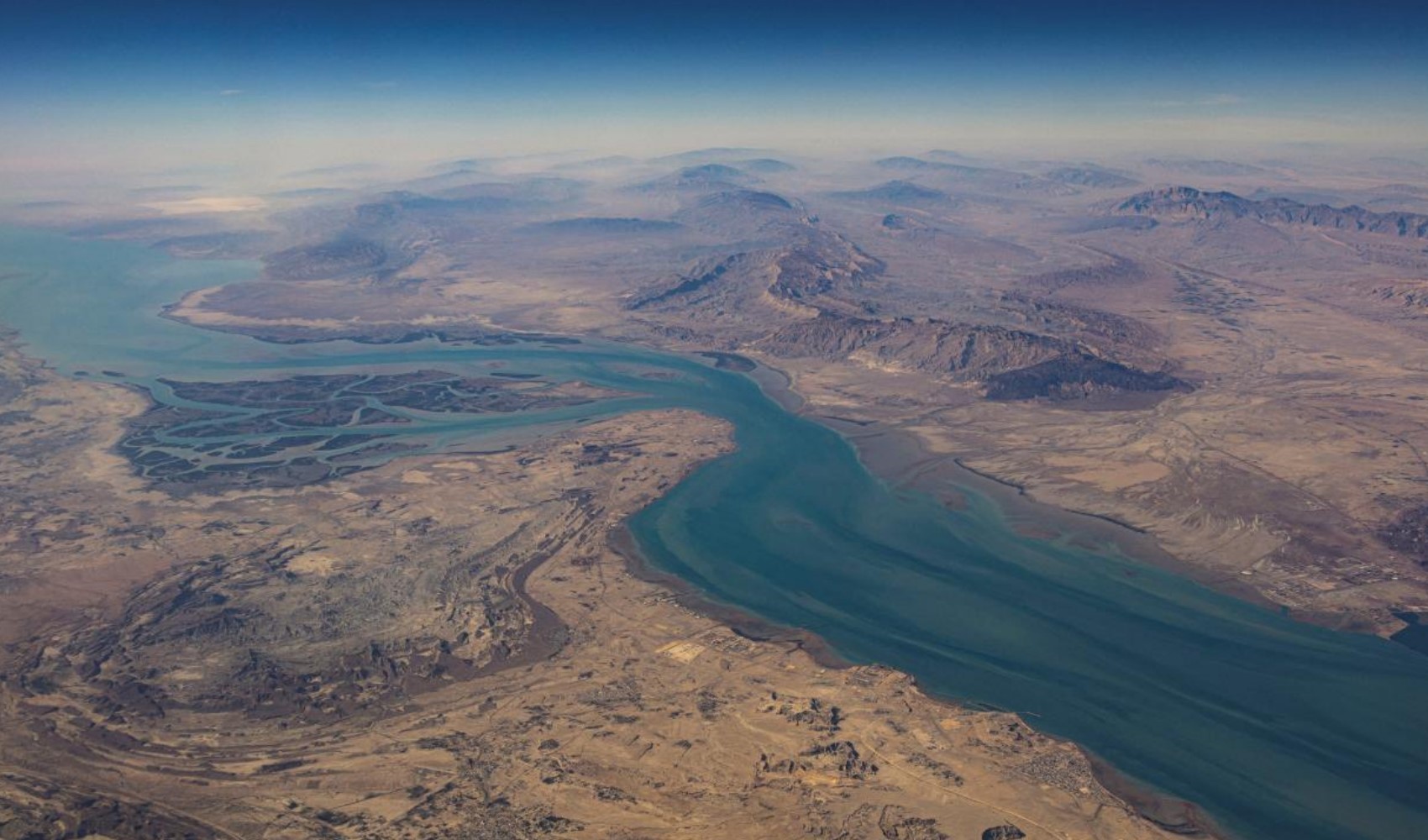 İran Hürmüz Boğazı'nı yeniden kapattı