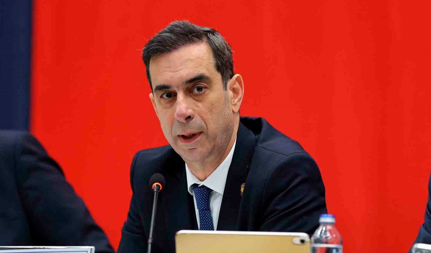 Fenerbahçe’de zirve kaybı sonrası Şekip Mosturoğlu'ndan 'değişim' çıkışı