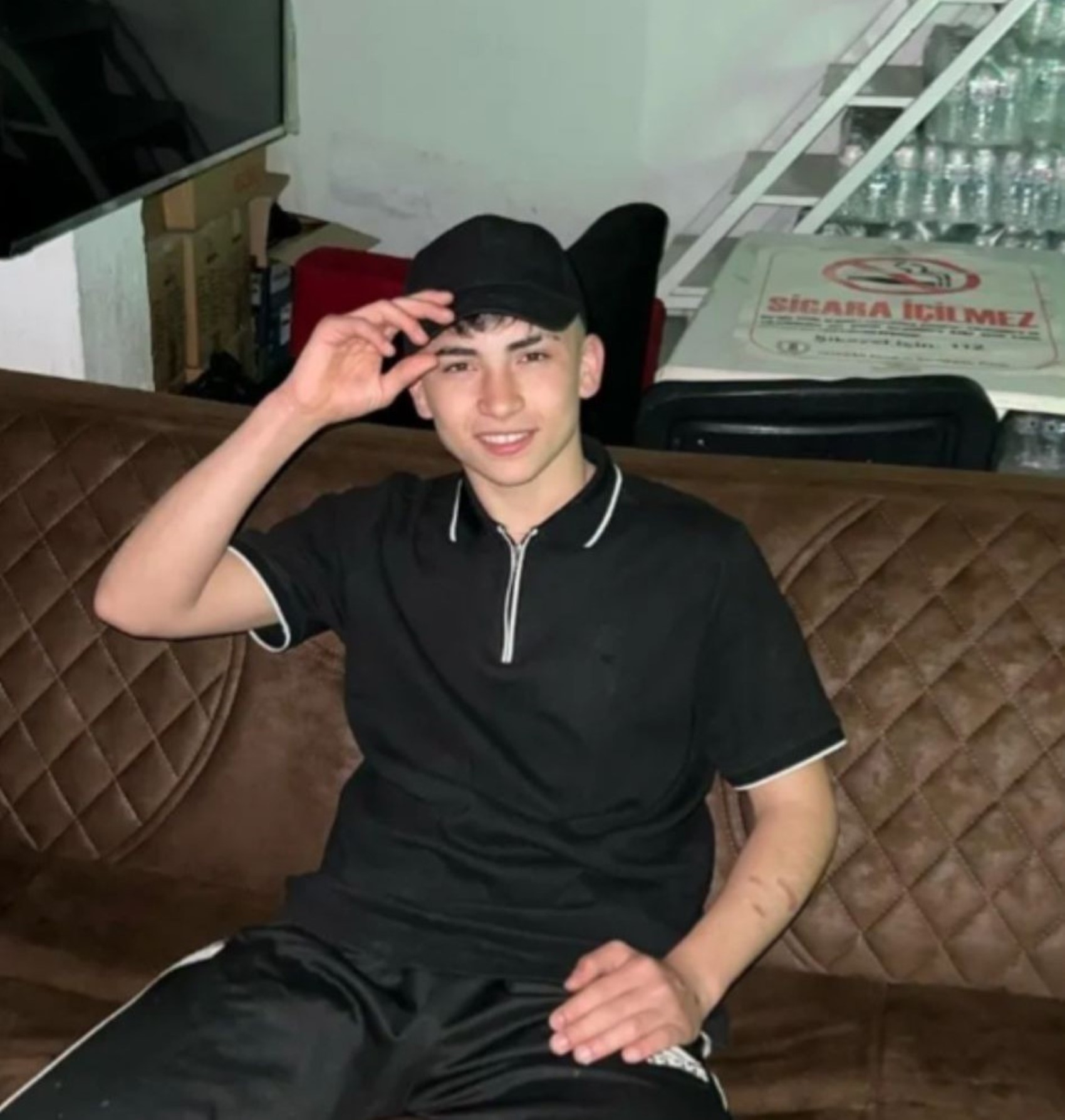 Polisten kaçarken apartman boşluğuna düşen şüpheli hayatını kaybetti