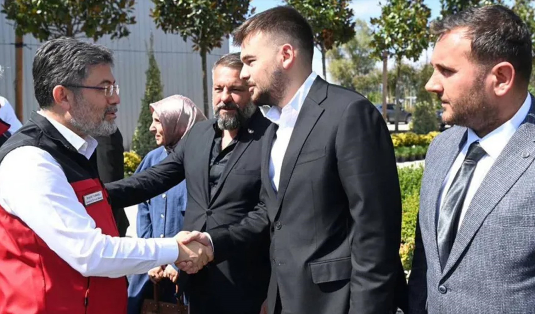 AKP’li Tunç'un hissedar olduğu şirketin et ithalatı payına dair haberlere engel