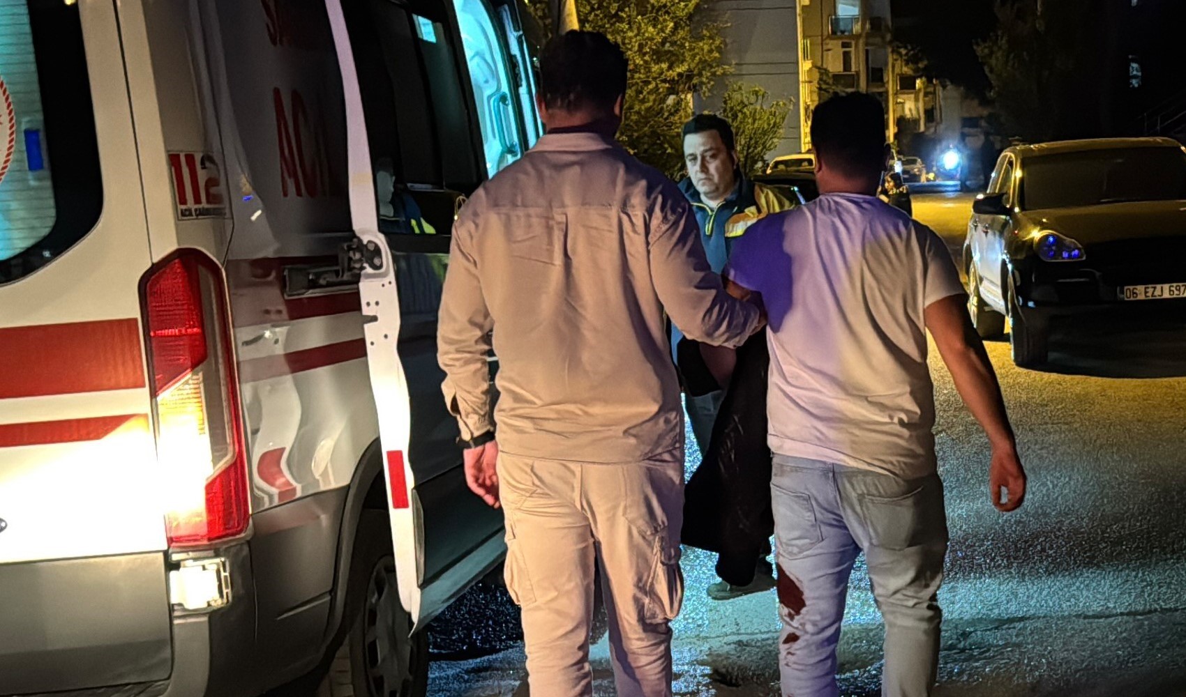 Karabük'te kadın eski eşini bıçakla yaraladı