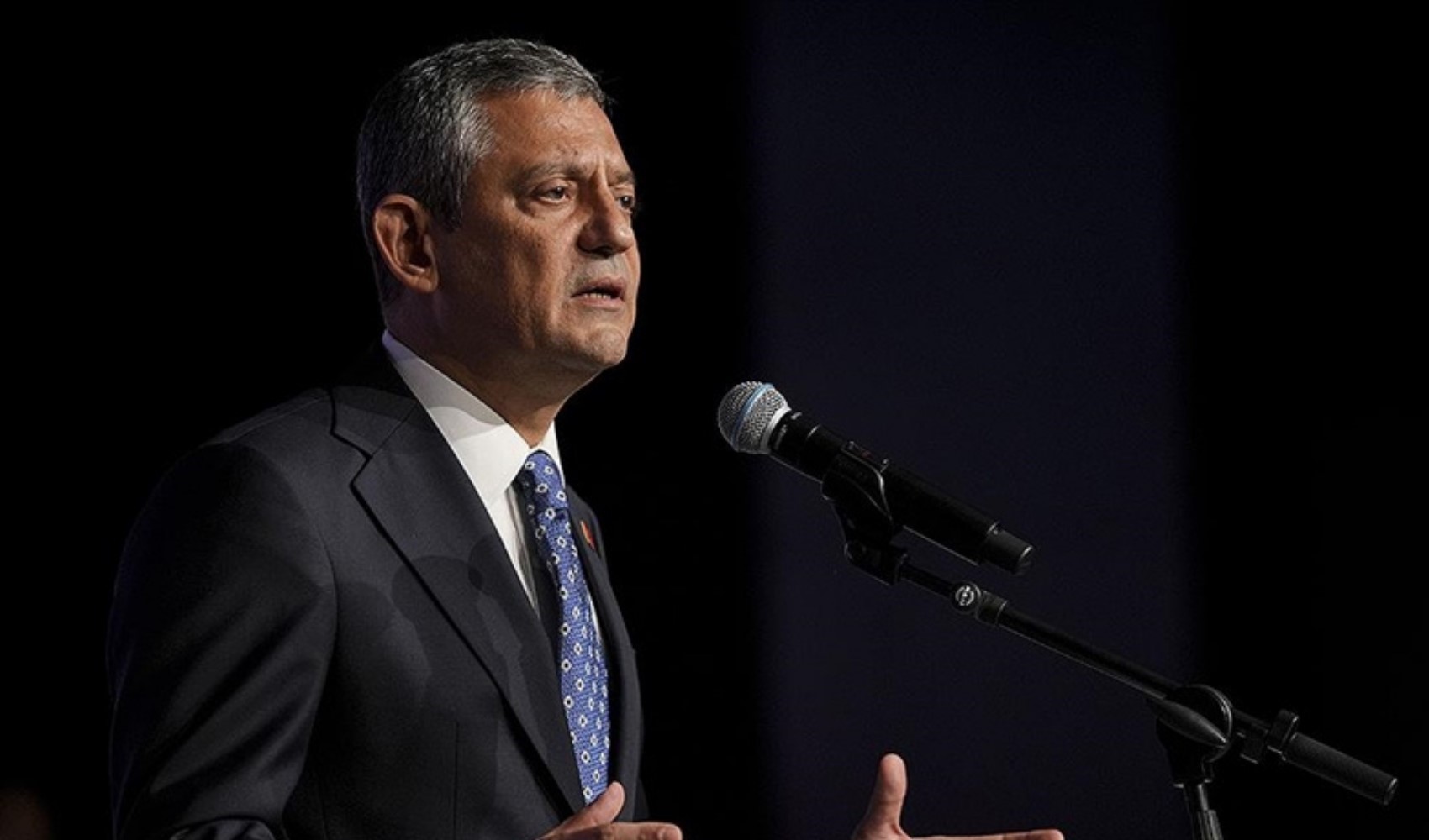 Özgür Özel'in ara seçim çağrısına DEM Parti'den olumsuz yanıt