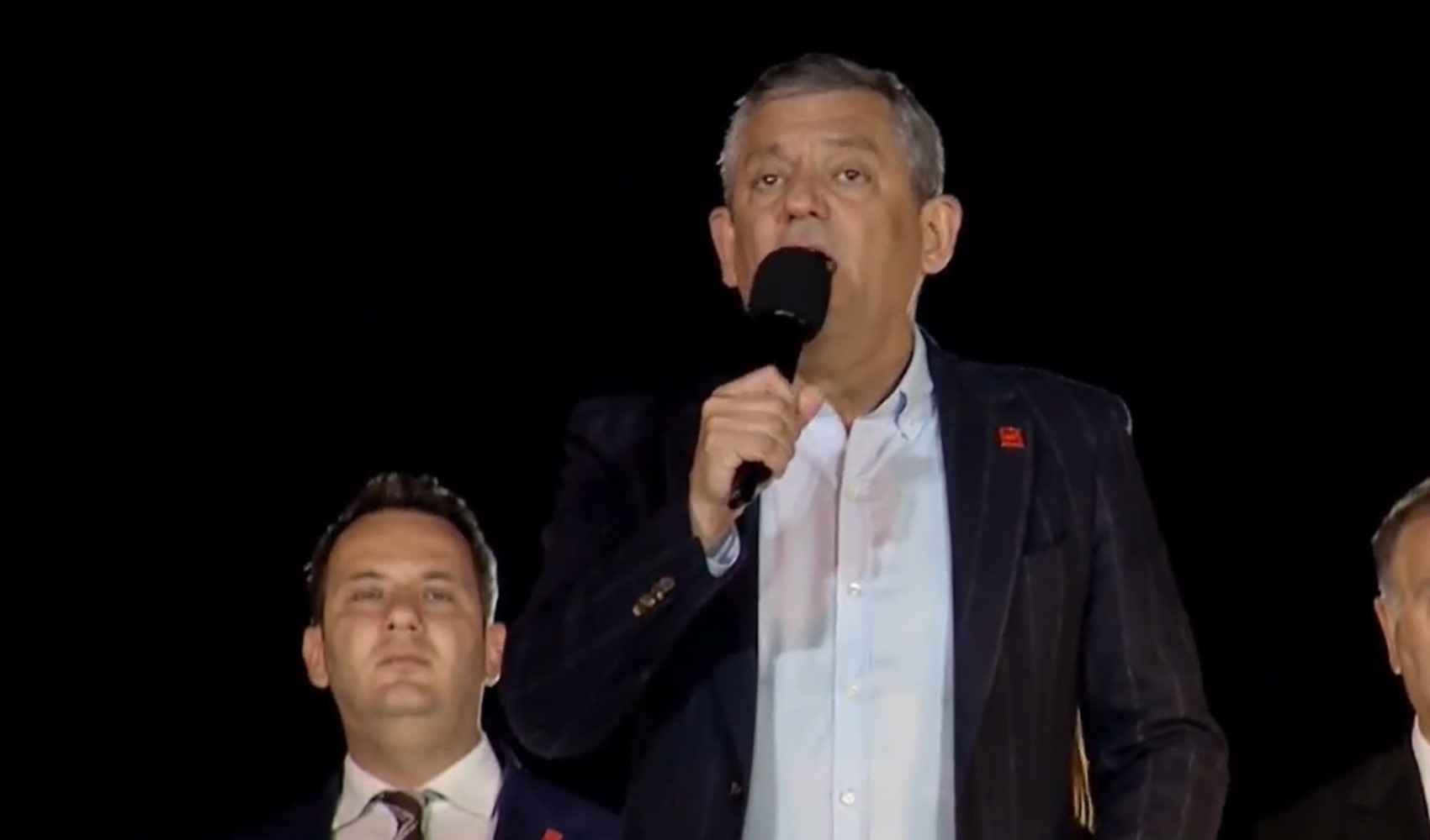 CHP'den Onursal Adıgüzel için Ataşehir'de destek mitingi: Aklınızı başınıza toplayın