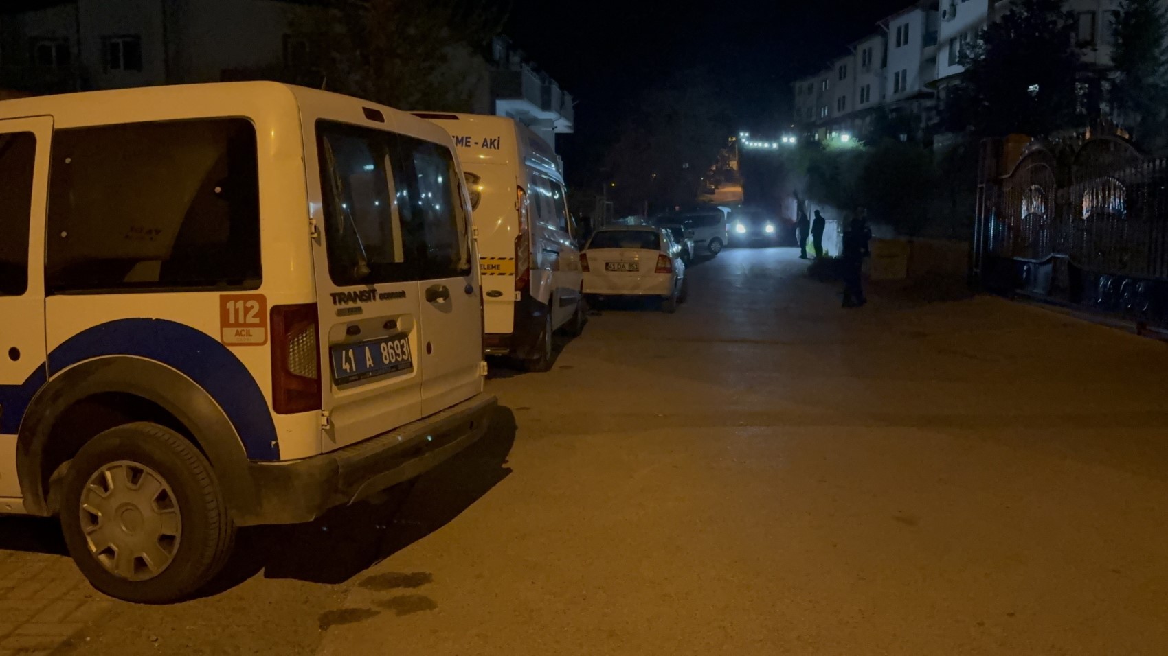 Evinde ölü bulunan şahıs eski eşi ve çocuklarına not bırakmış