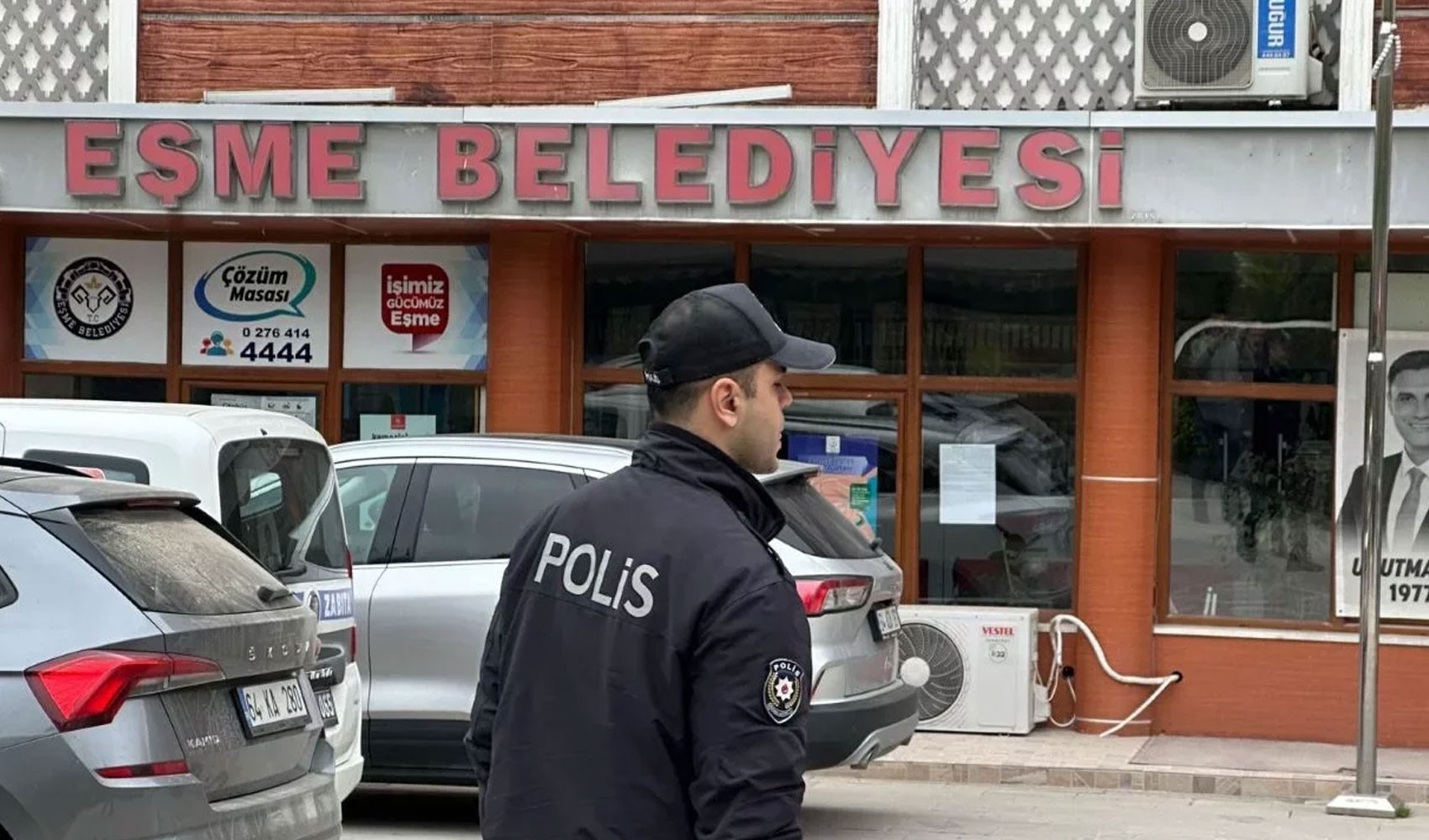 Eşme Belediyesi'ne yönelik operasyonda tutuklama kararları! Aralarında belediye başkanı da var