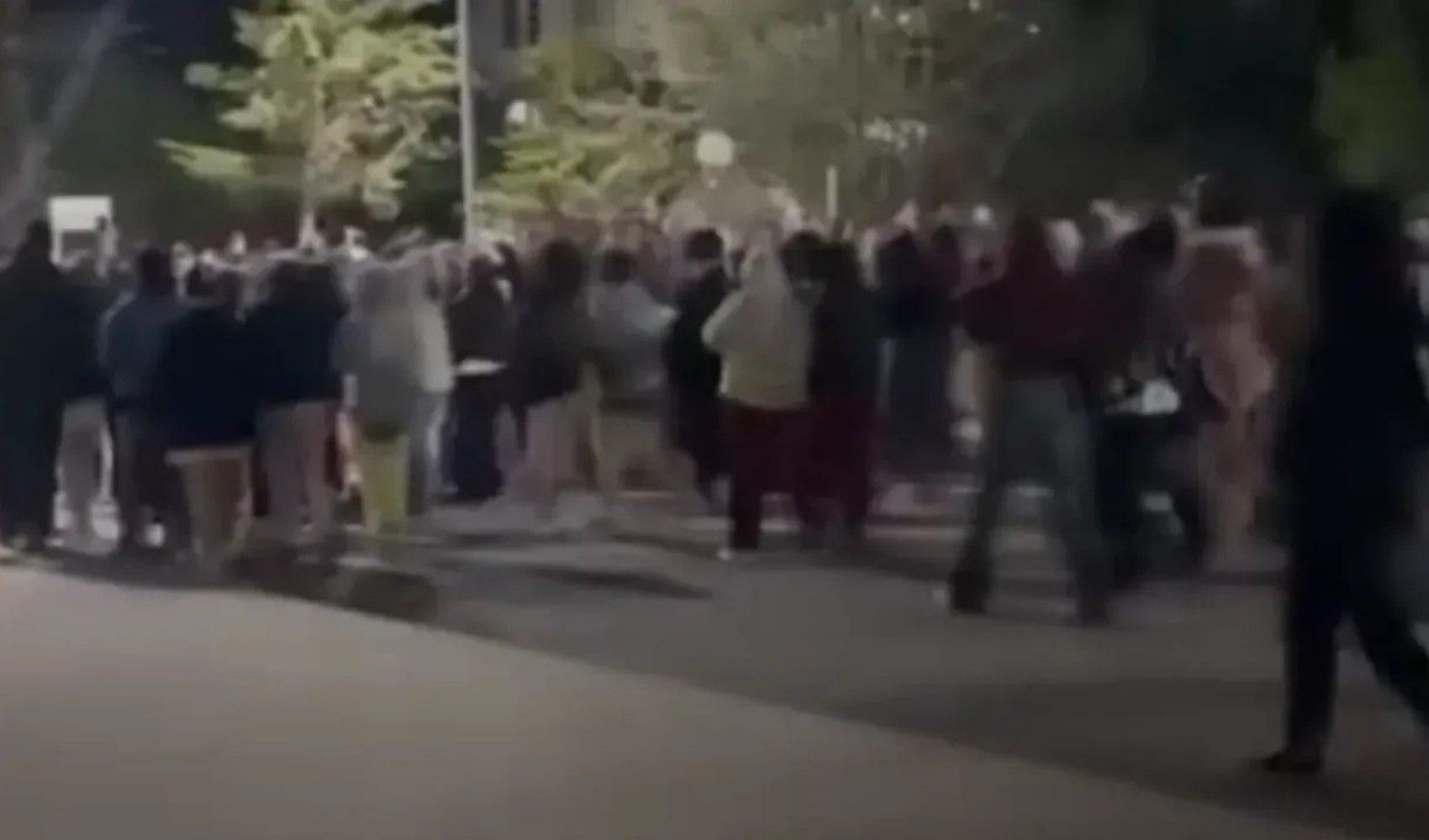 Kocaeli KYK yurdunda gece protestosu