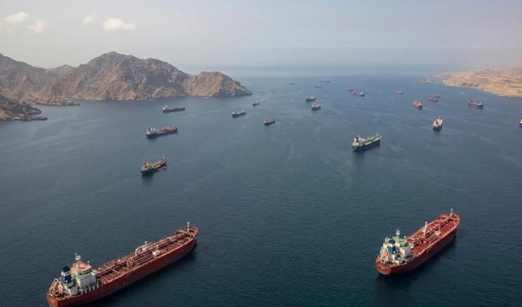 Dolandırıcılar Hürmüz Boğazı'ndaki krizi fırsata çevirdi