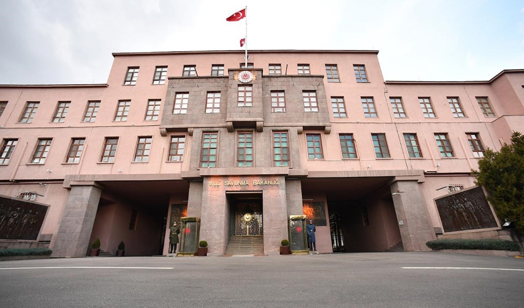 MSB, Ankara'da askeri helikopterin düştüğünü duyurdu