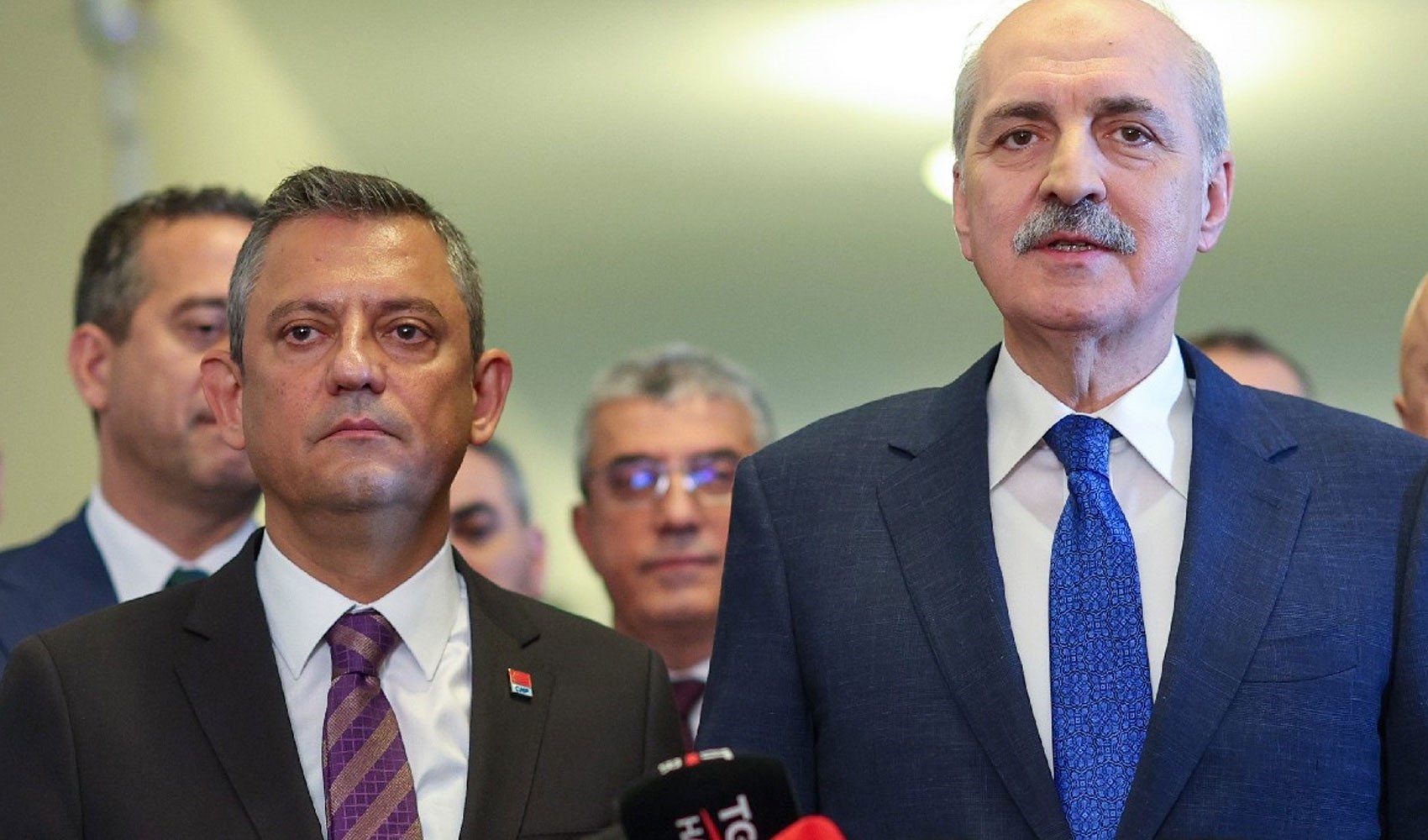 TBMM'de ara seçim zirvesi: Özgür Özel-Numan Kurtulmuş görüşmesi başladı