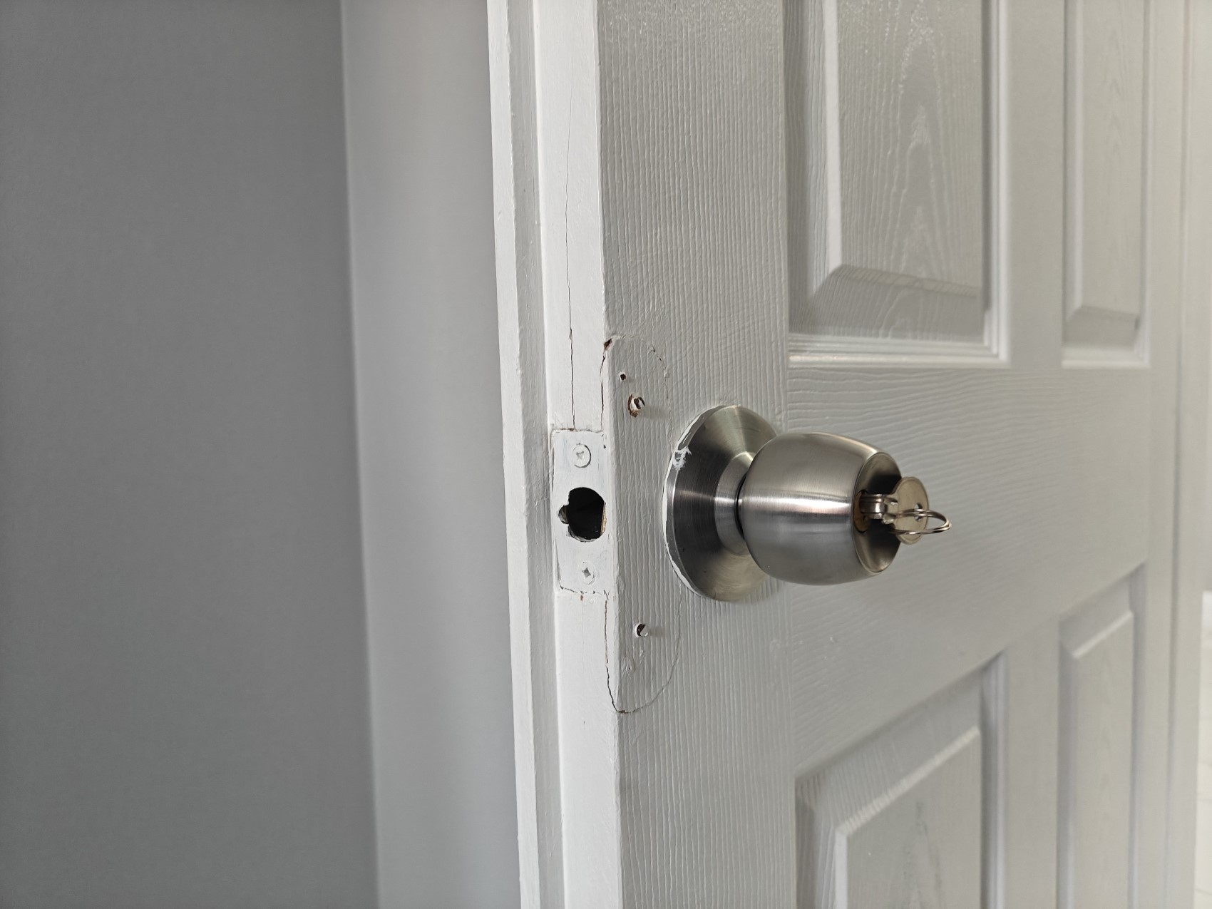 Düğün gecesi şüpheli şekilde ölen uzman çavuşun eşinin yargılanmasına başlandı