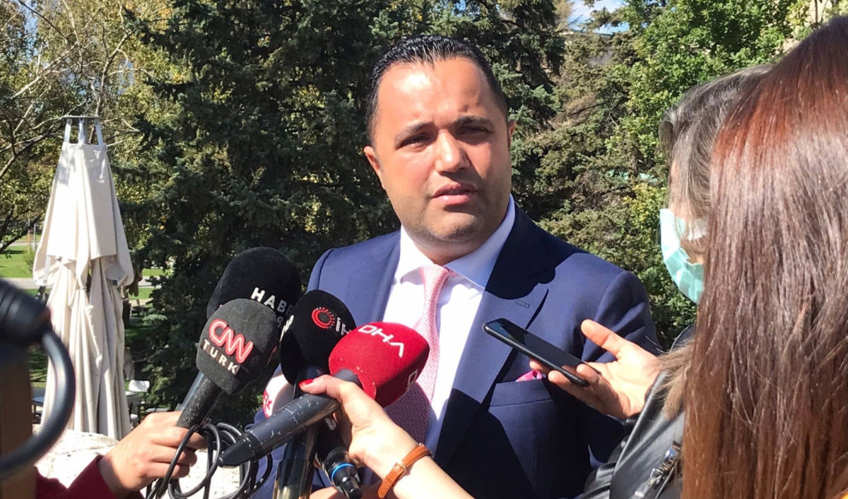 Rezan Epözdemir'e 'casusluk” soruşturmasında takipsizlik