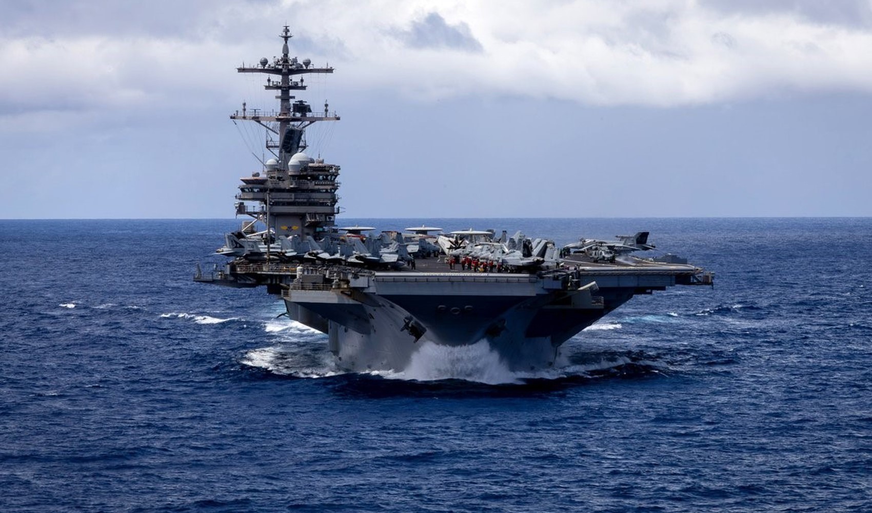 ABD Orta Doğu'ya 3'üncü uçak gemisini konuşlandırdı