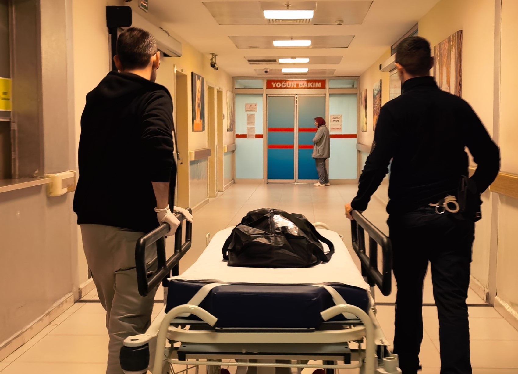 Emzirdiği bebeği soluksuz kalıp öldü