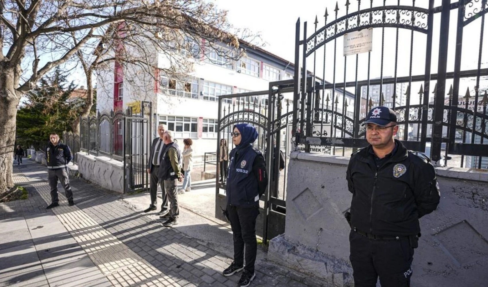 İçişleri Bakanlığı okullardaki yeni tedbirleri duyurdu
