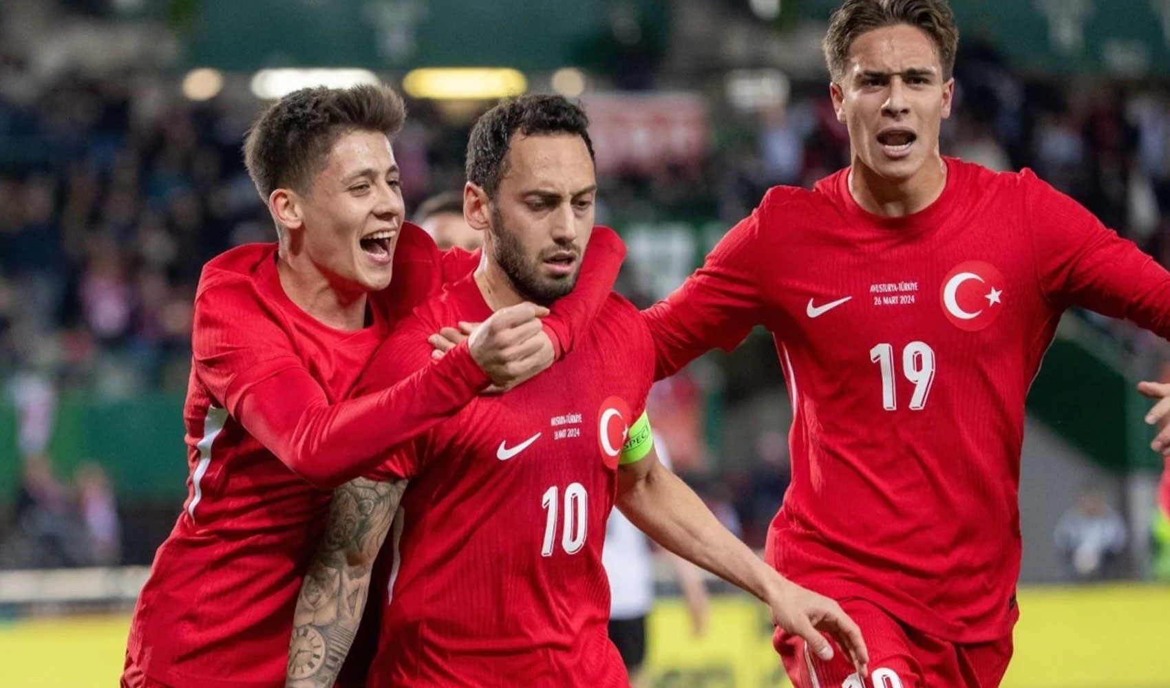 Hakan Çalhanoğlu sezonu kapattı