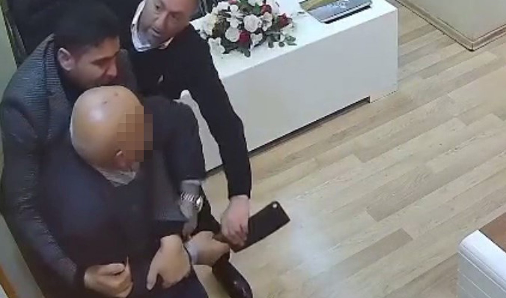 Belediye personeline satırlı saldırı