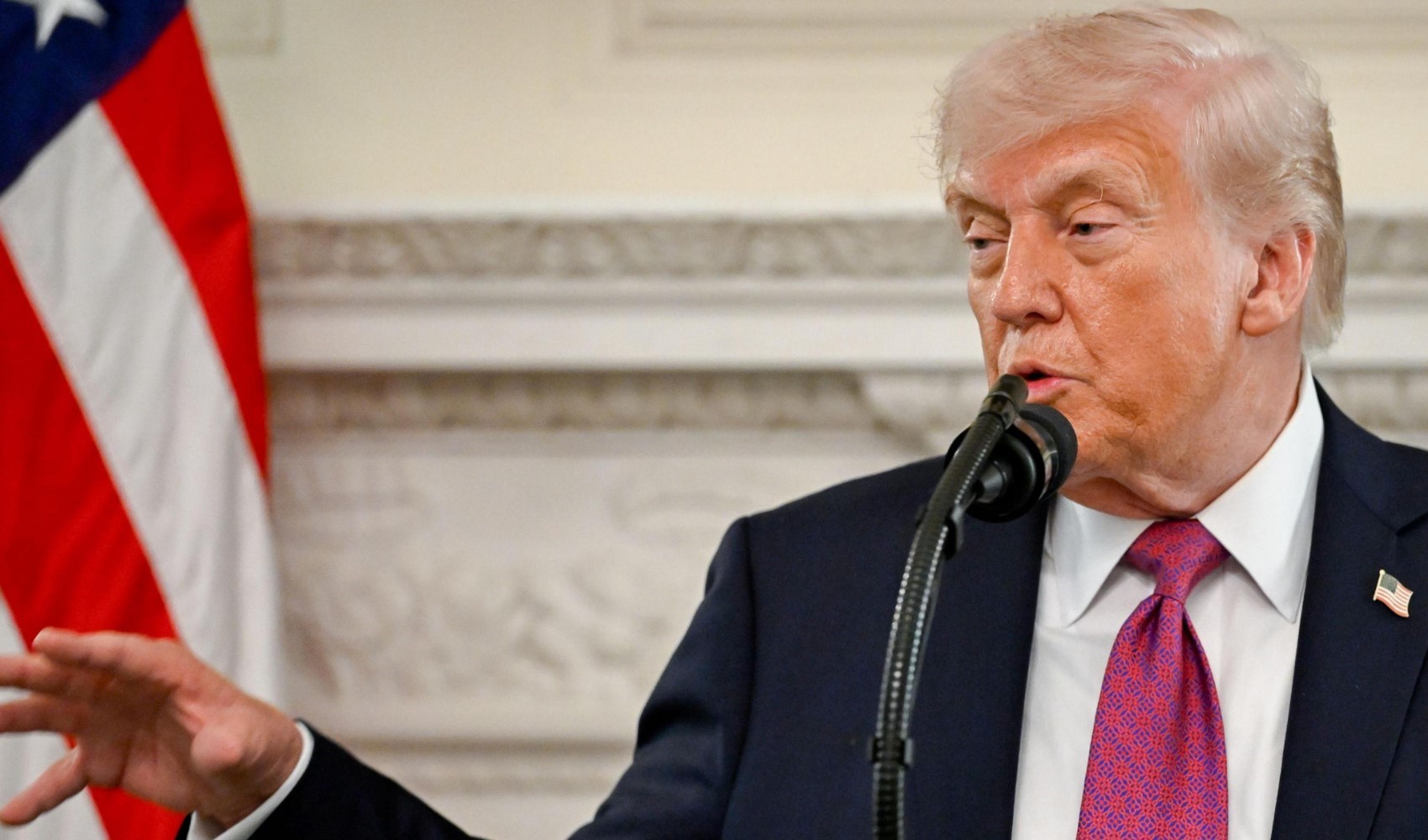 Trump’tan Merz’e: Ne hakkında konuştuğunu bilmiyor