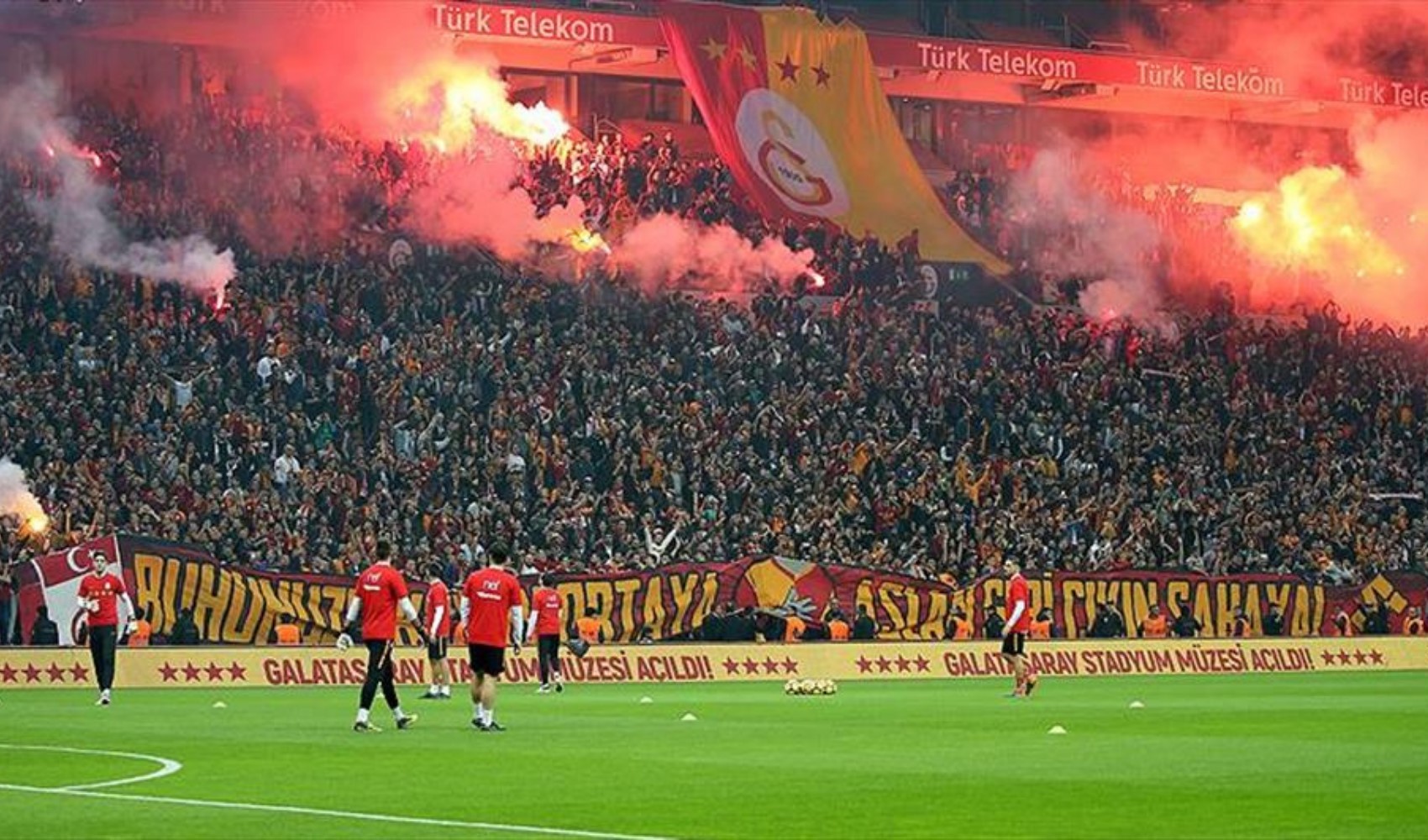 Galatasaray'dan Samsunspor maçı öncesi taraftarına sürpriz