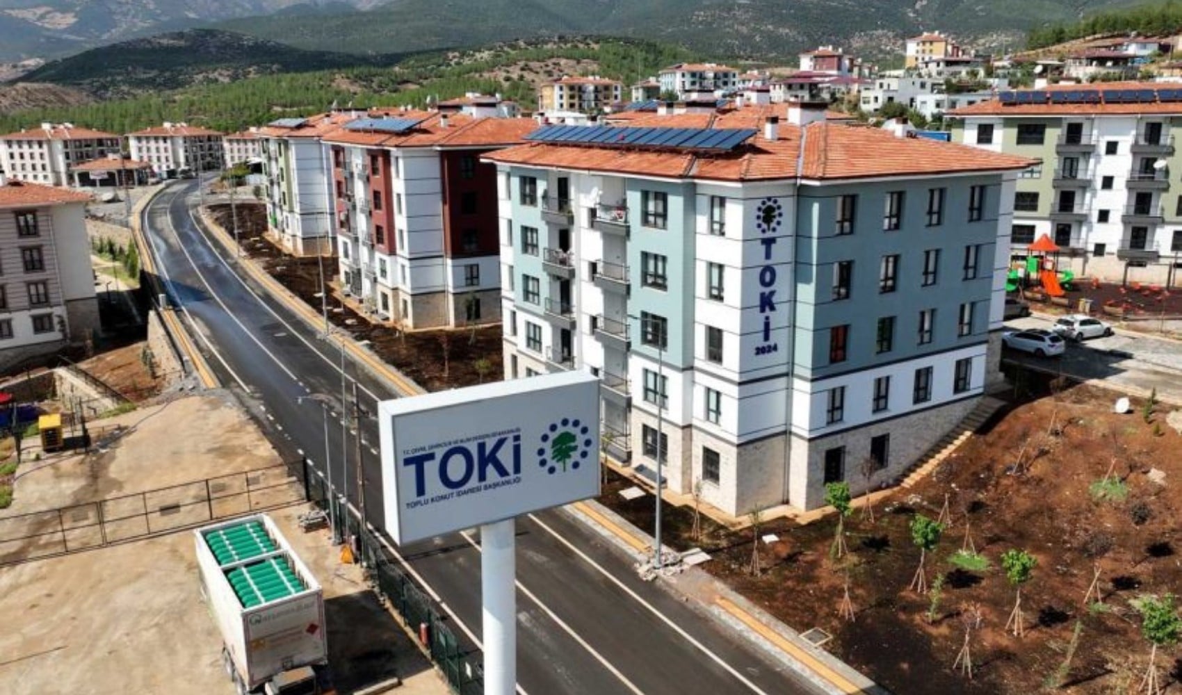 Usulsüzlük iddialarına resmi cevap geldi: 'Kuralar noter huzurunda yapıldı'