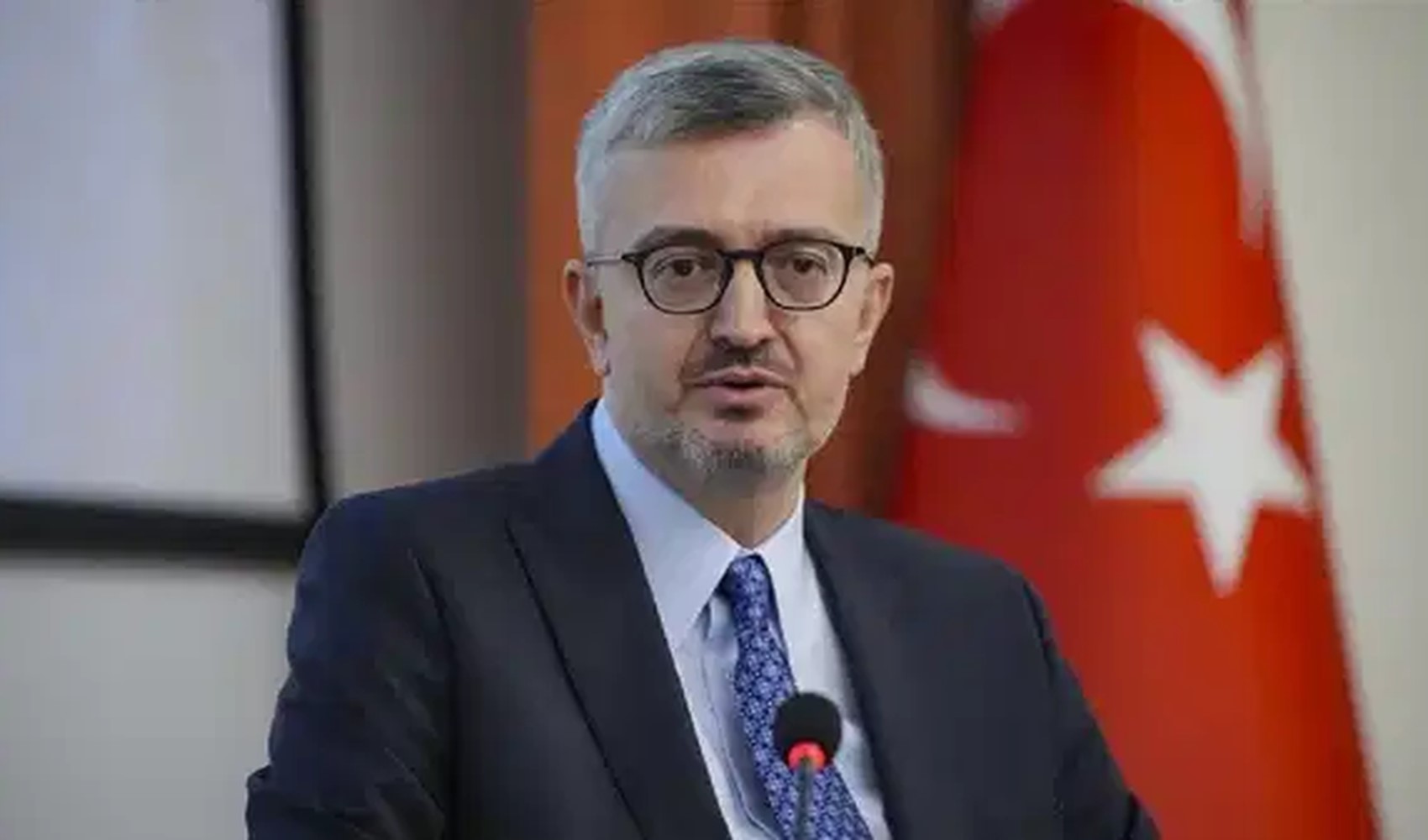 Burhanettin Duran'dan şehit olan polis memuru için başsağlığı mesajı