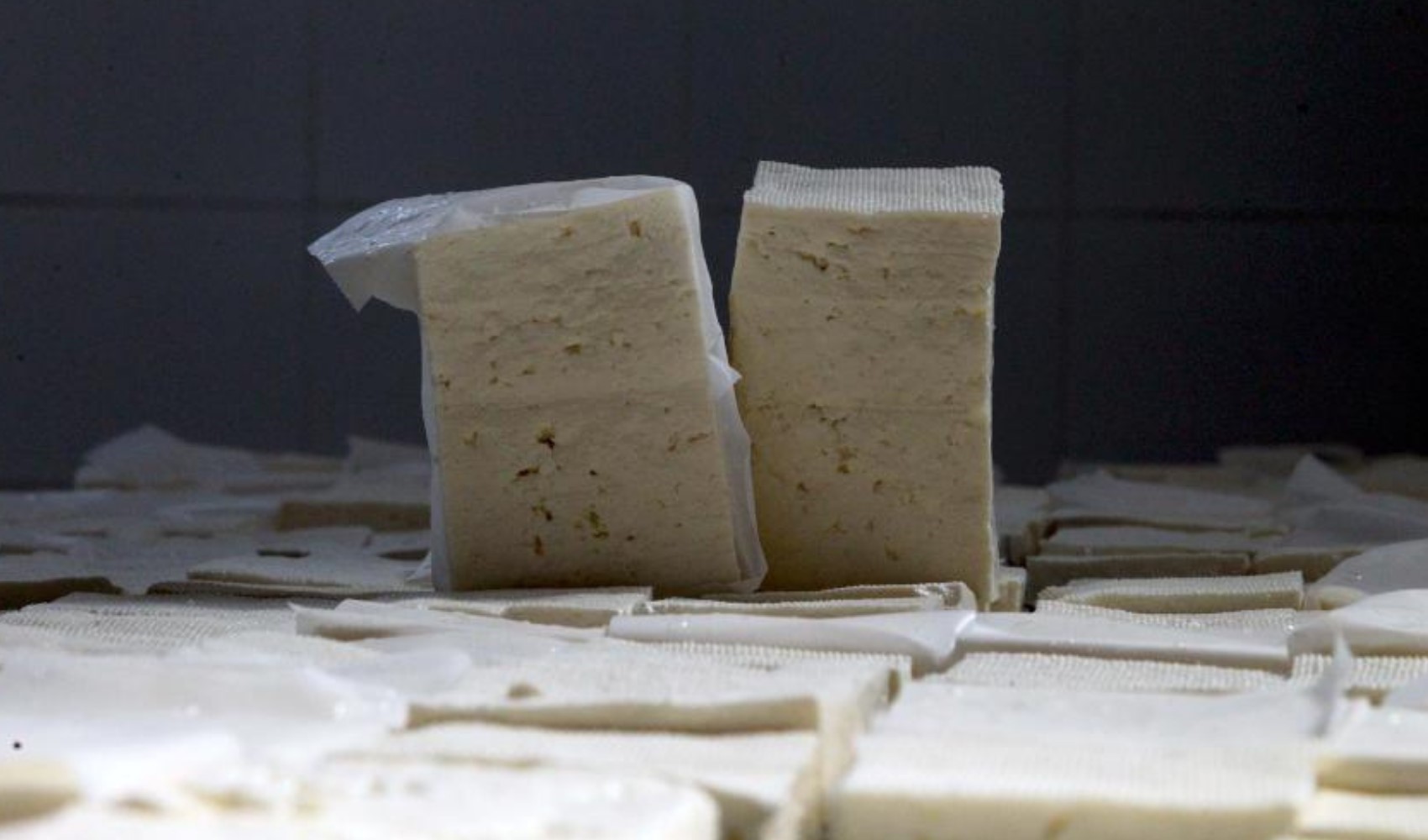 Bakanlık açıkladı: Ünlü peynir markasında büyük hile tespit edildi!