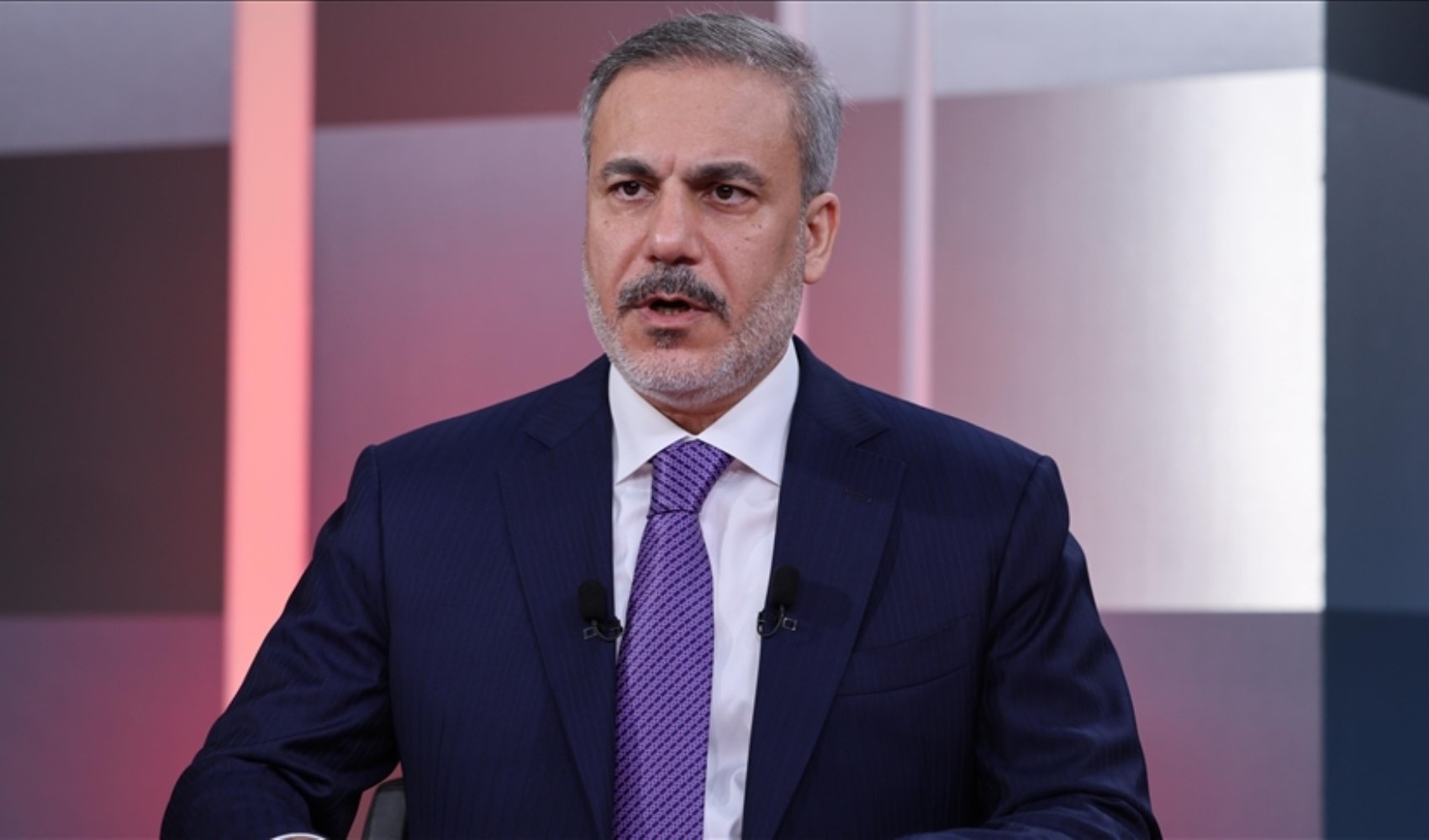 Bakan Fidan'dan diplomasi trafiği