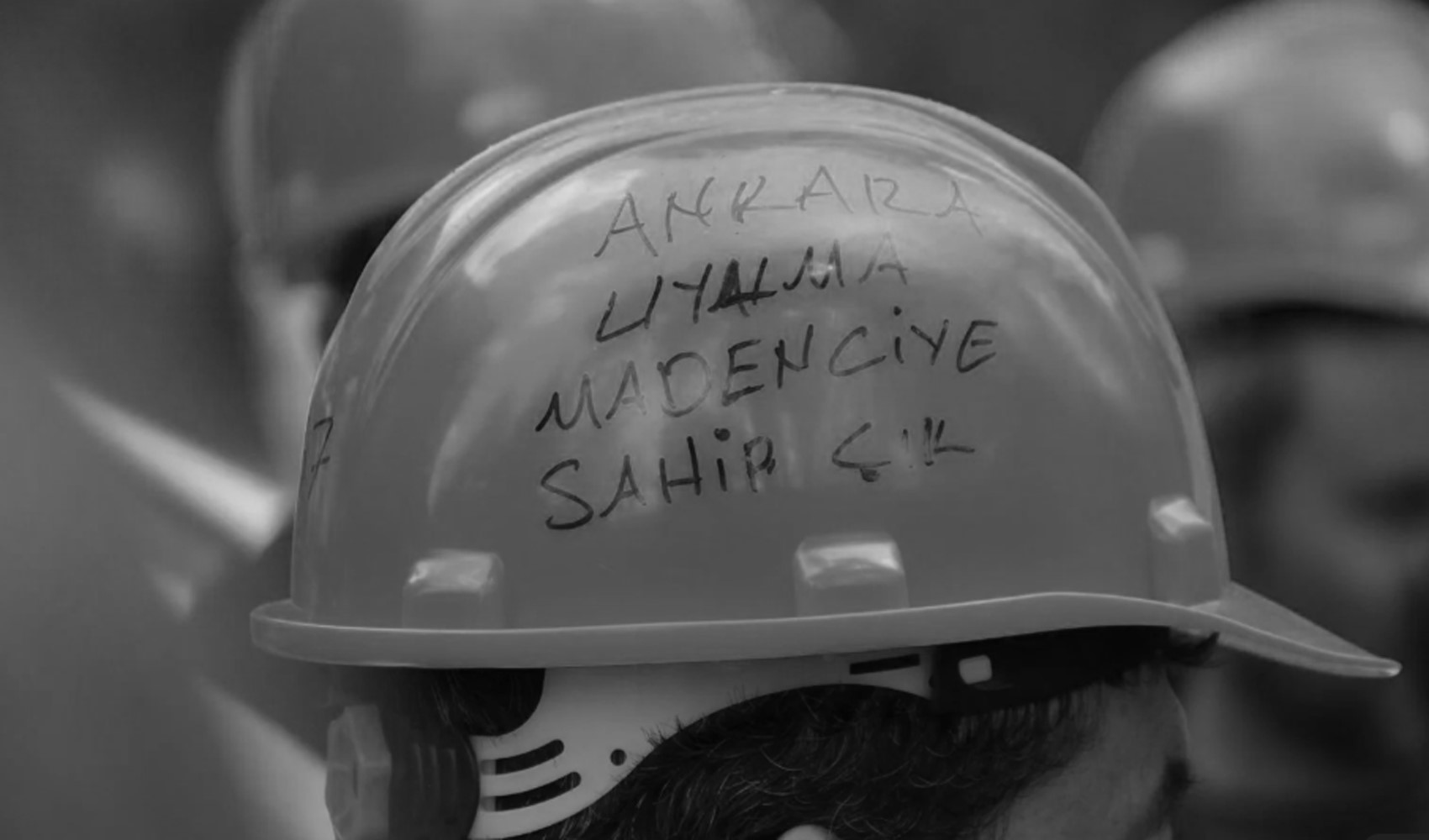 Madencinin ürettiği değer kadar haber değeri yok muydu?