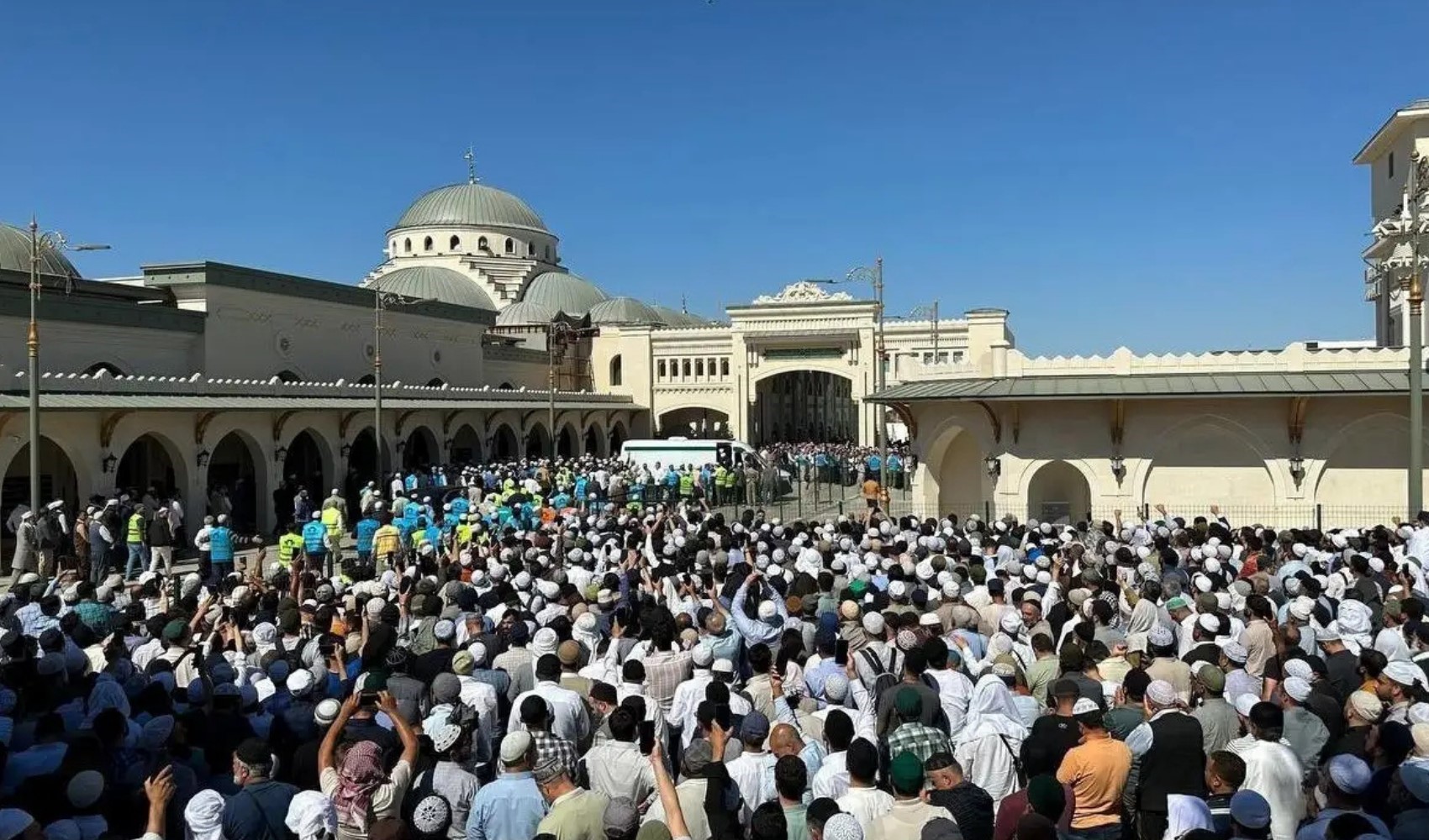 Hollanda’daki Menzil dergâhı davasında karar