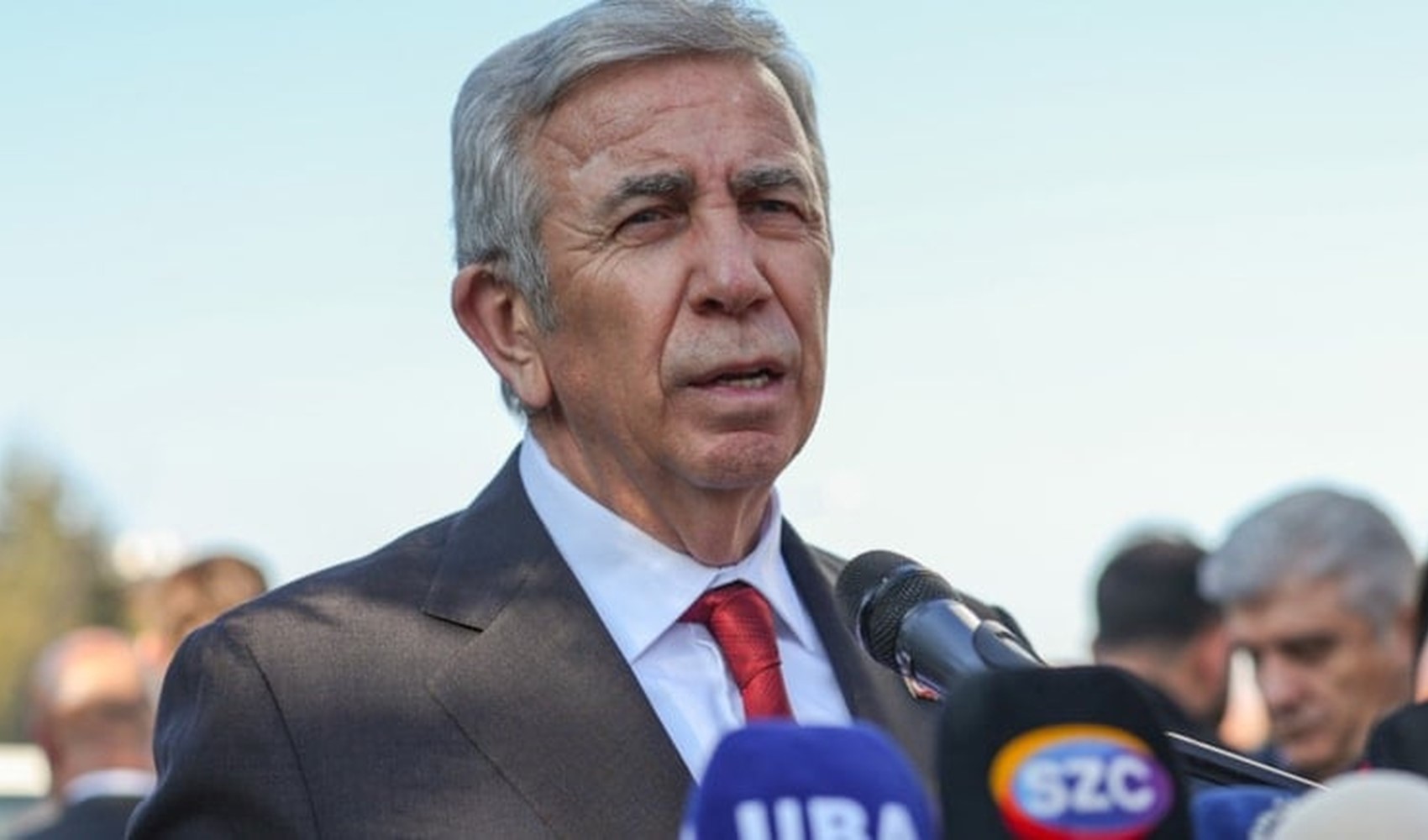 Mansur Yavaş'tan Mustafa Bozbey tepkisi: 'Aylar boyunca 'parti değiştirecek' yönünde söylentiler dolaşıma sokuldu...'