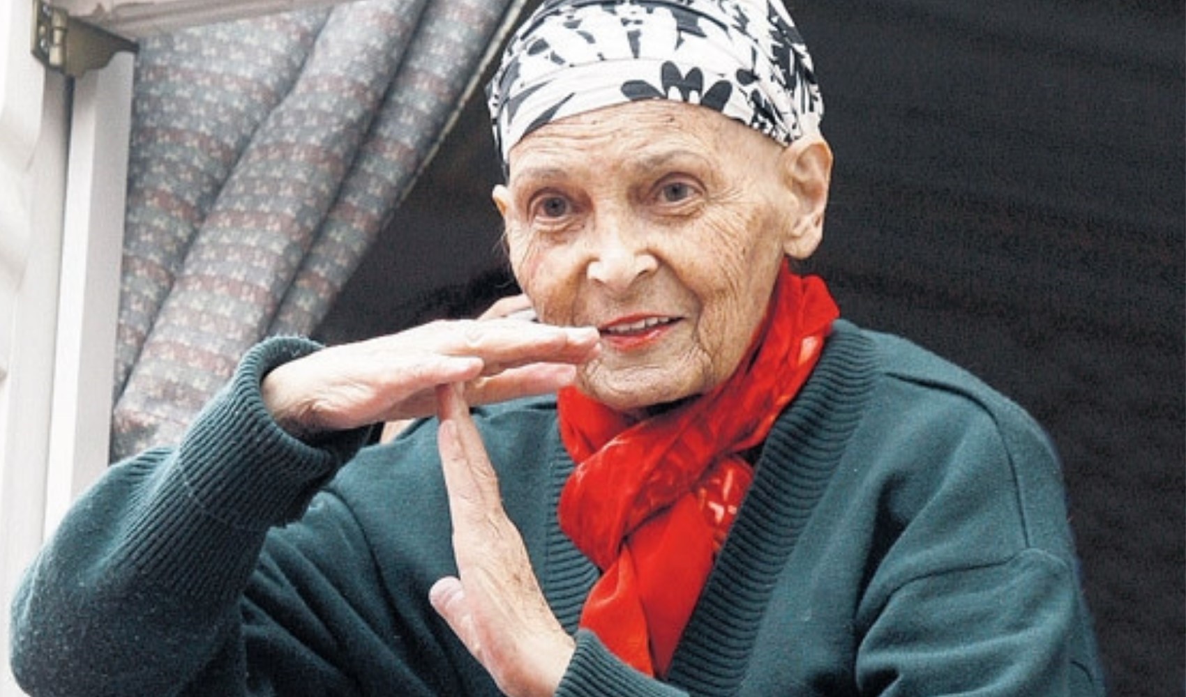 Almanya’da Türkan Saylan’ın mirası yerlerde sürünüyor