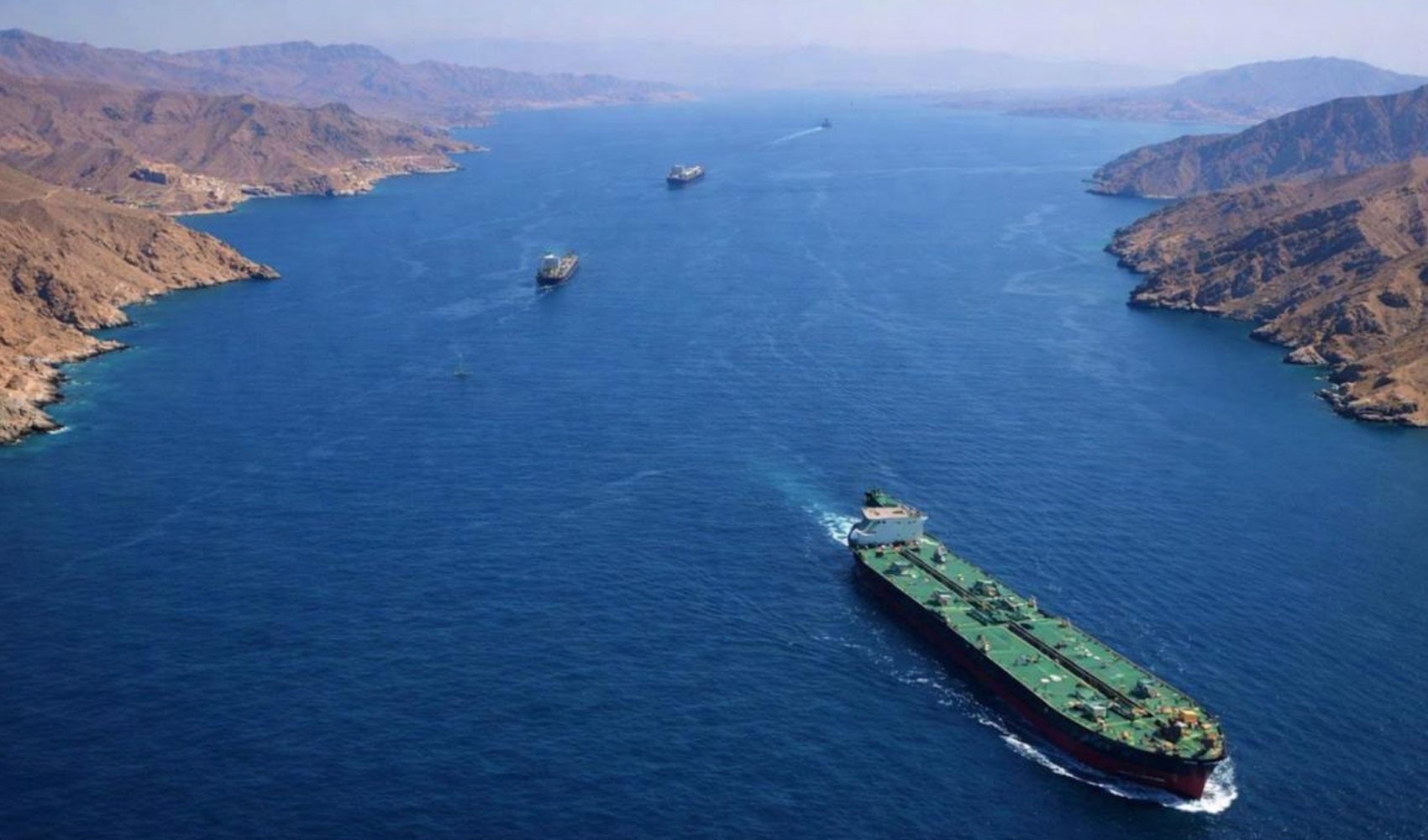 Son Dakika... Bakan Uraloğlu açıkladı: 3 Türk gemisi Hürmüz Boğazı'ndan geçti