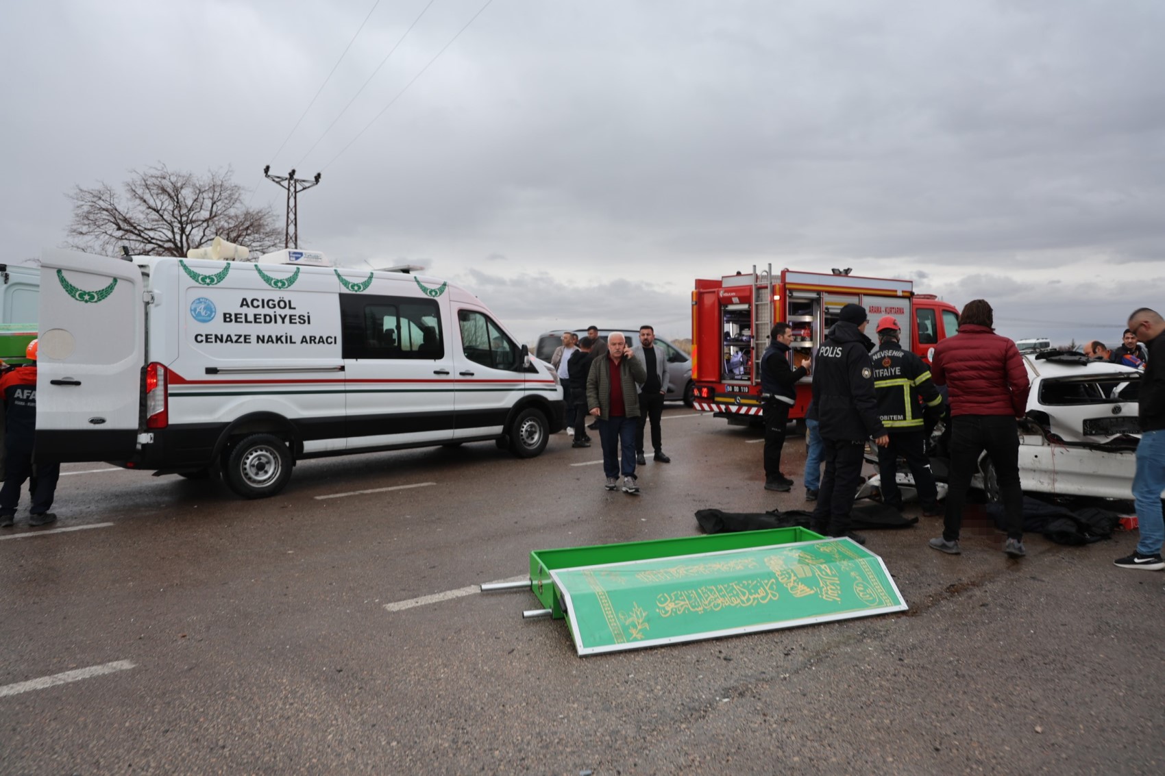 Kazada eşi ve 2 çocuğunu kaybeden anneden acı haber